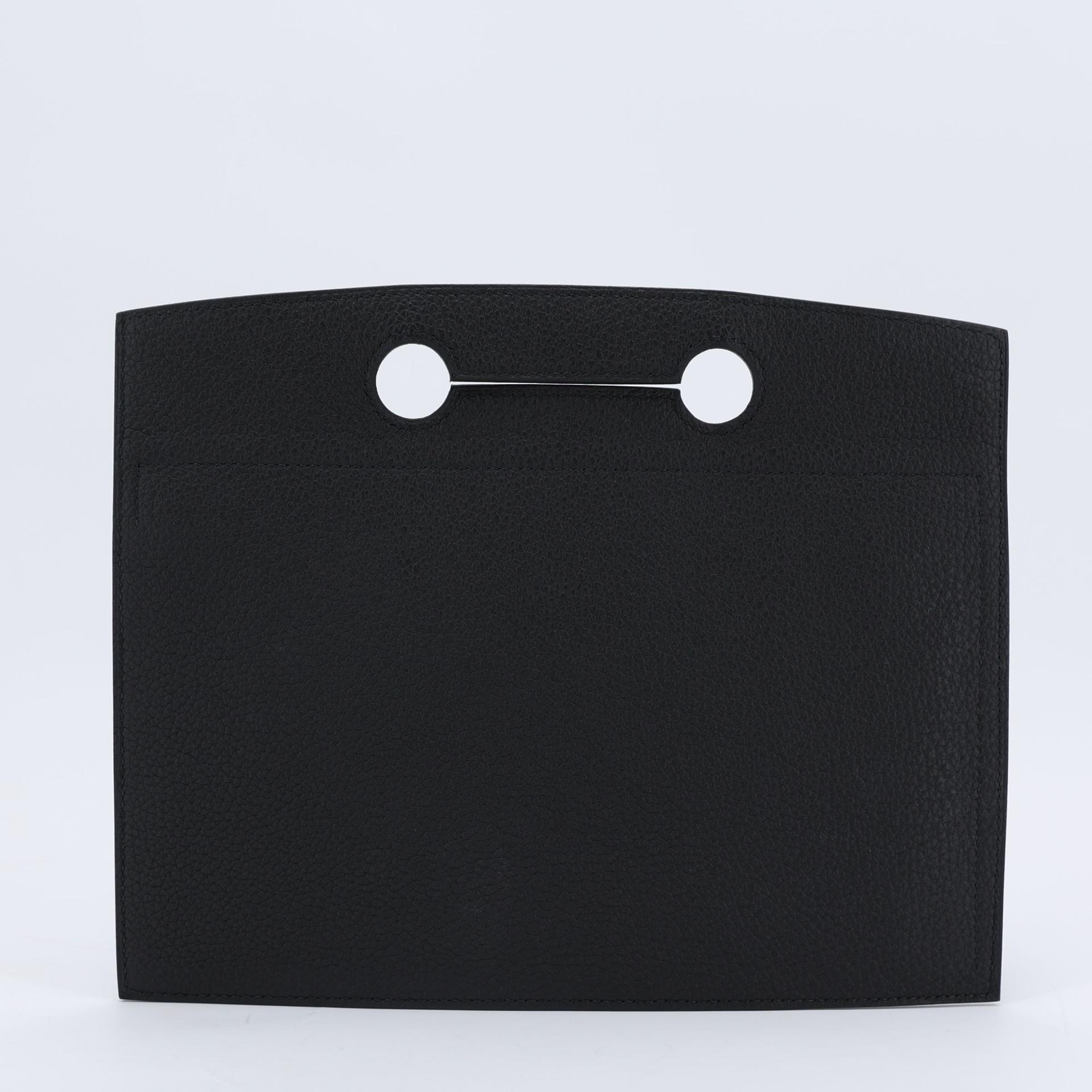 Excellent ( Rank SA ) HERMÈS Pochette BackPocket 25 Black (89) Togo Gold hardware Z (2021) - 2