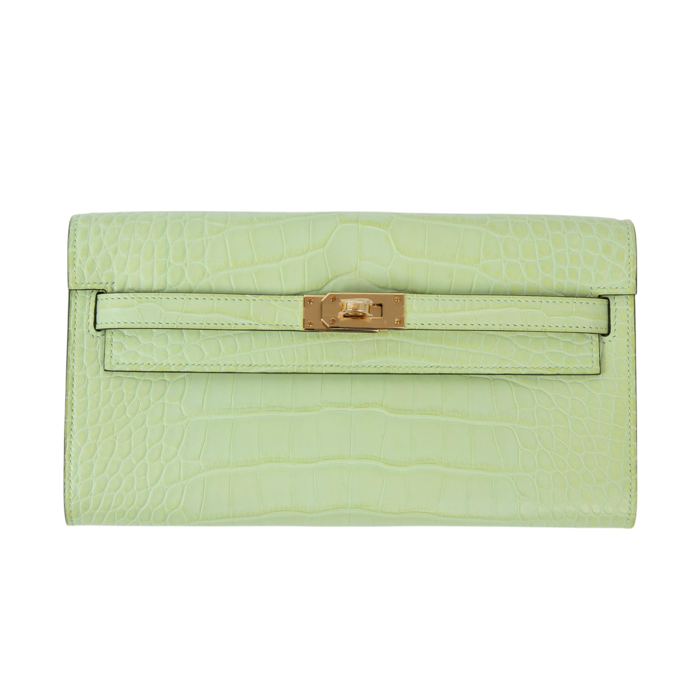 Kelly To Go 钱包 R9 嫩芽绿 Jaune Bourgeon