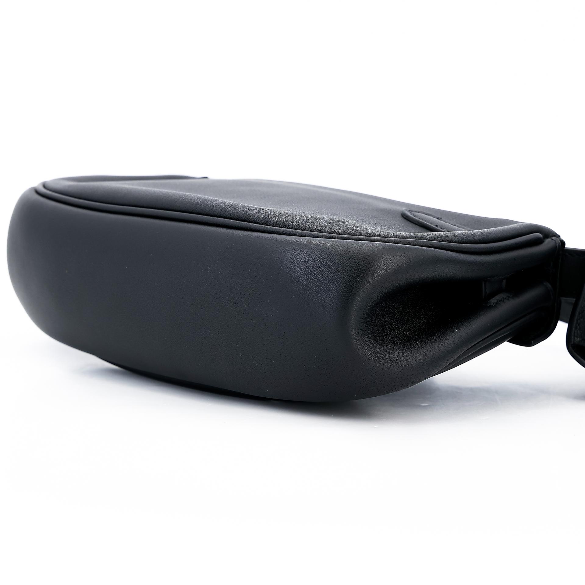 Excellent ( Rank SA ) HERMÈS Kelly Moove Black (89) Swift Gold hardware B (2023) - 7