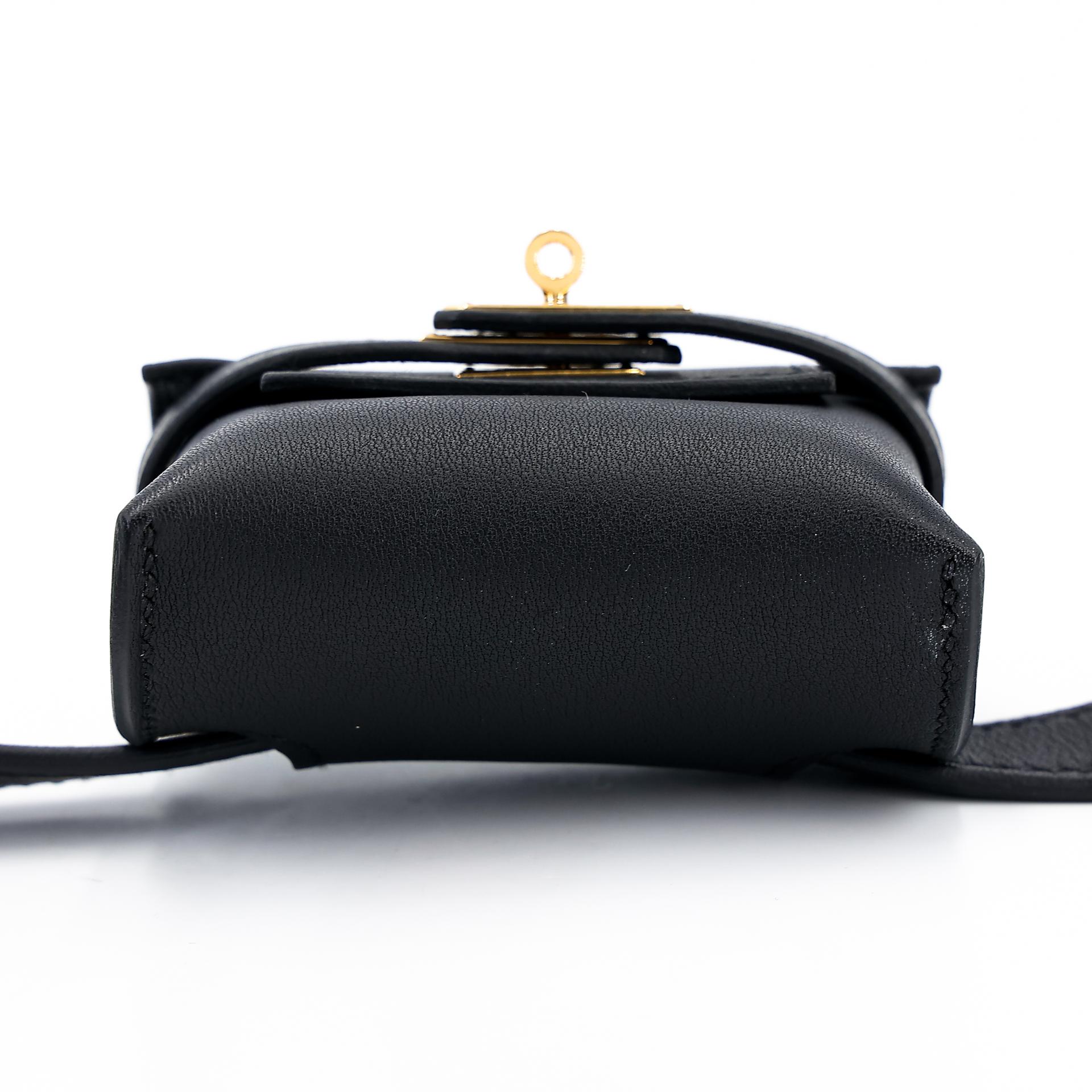 Excellent ( Rank SA ) HERMÈS Kelly Moove Black (89) Swift Gold hardware B (2023) - 23