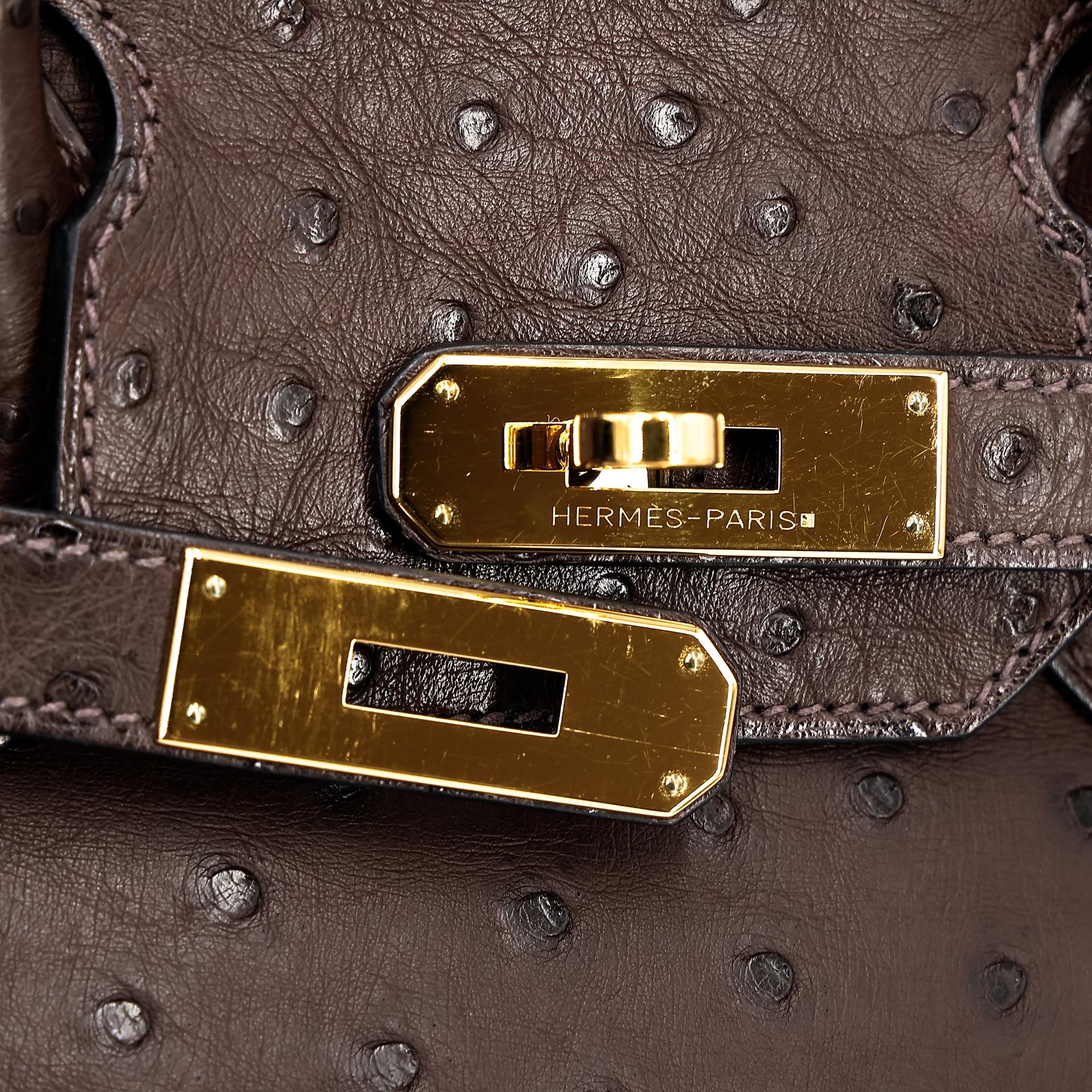 Very Good ( Rank A) HERMÈS Birkin 30 Marron Fonce (45) Ostrich Gold hardware Square O (2011) - 10