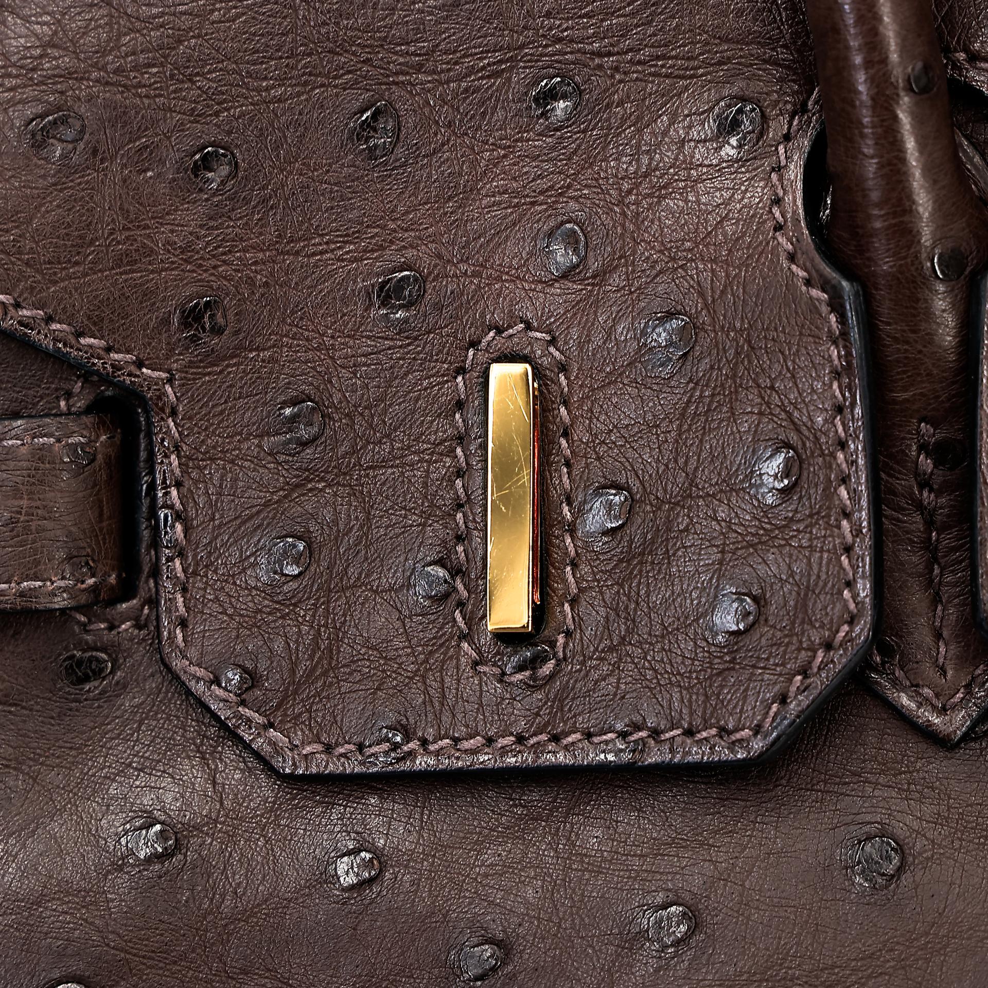Very Good ( Rank A) HERMÈS Birkin 30 Marron Fonce (45) Ostrich Gold hardware Square O (2011) - 15