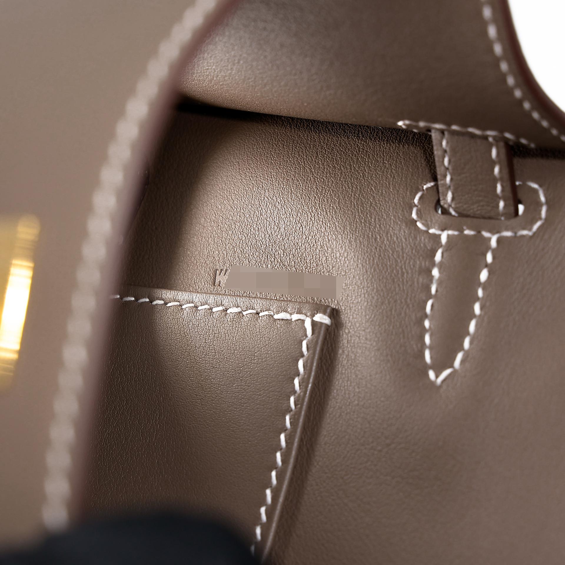 Brand New ( Rank N ) HERMÈS Kelly Pochette Etoupe (18) Swift Gold hardware W (2024) - 13