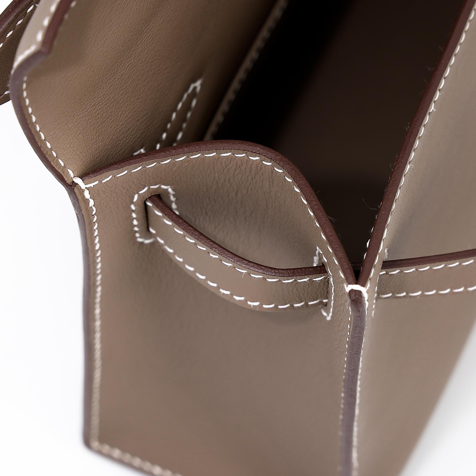 Brand New ( Rank N ) HERMÈS Kelly Pochette Etoupe (18) Swift Gold hardware W (2024) - 15