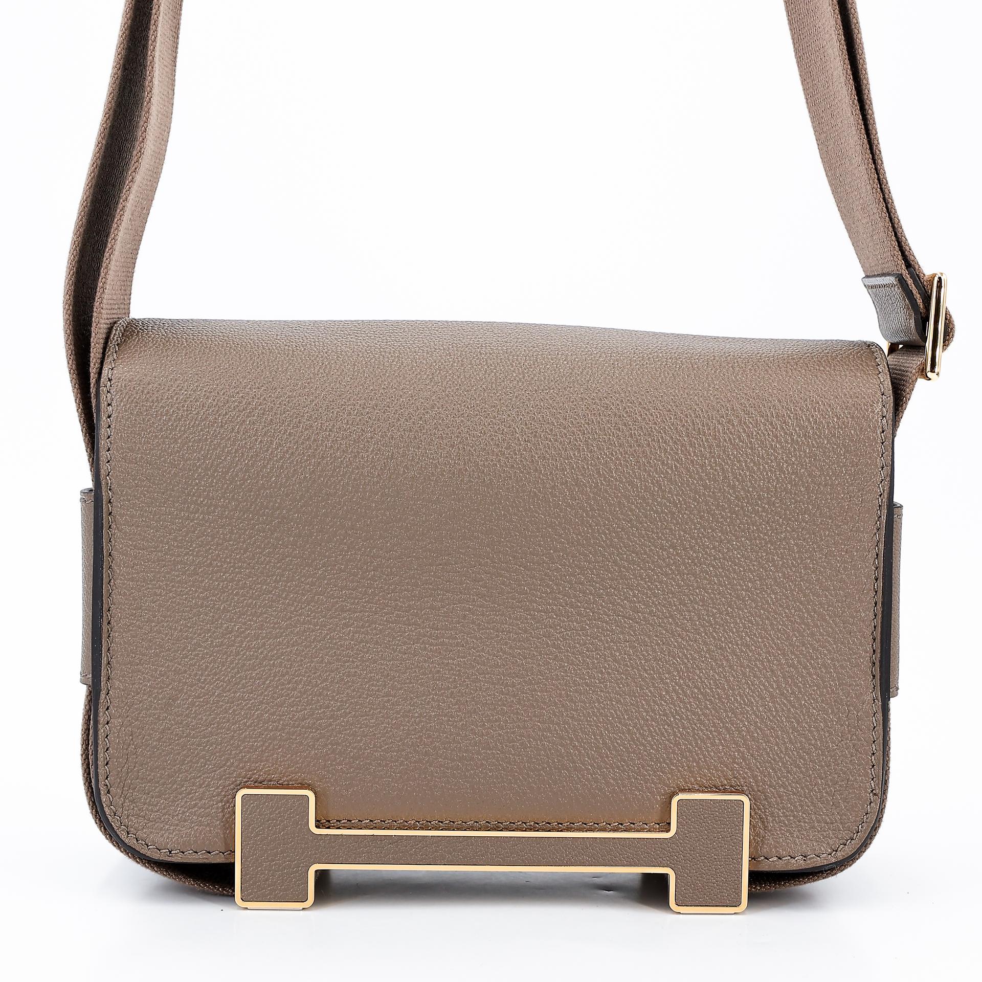 Unused ( Rank NS ) HERMÈS Geta Etoupe (18) Chevre Gold hardware U (2022) - 2