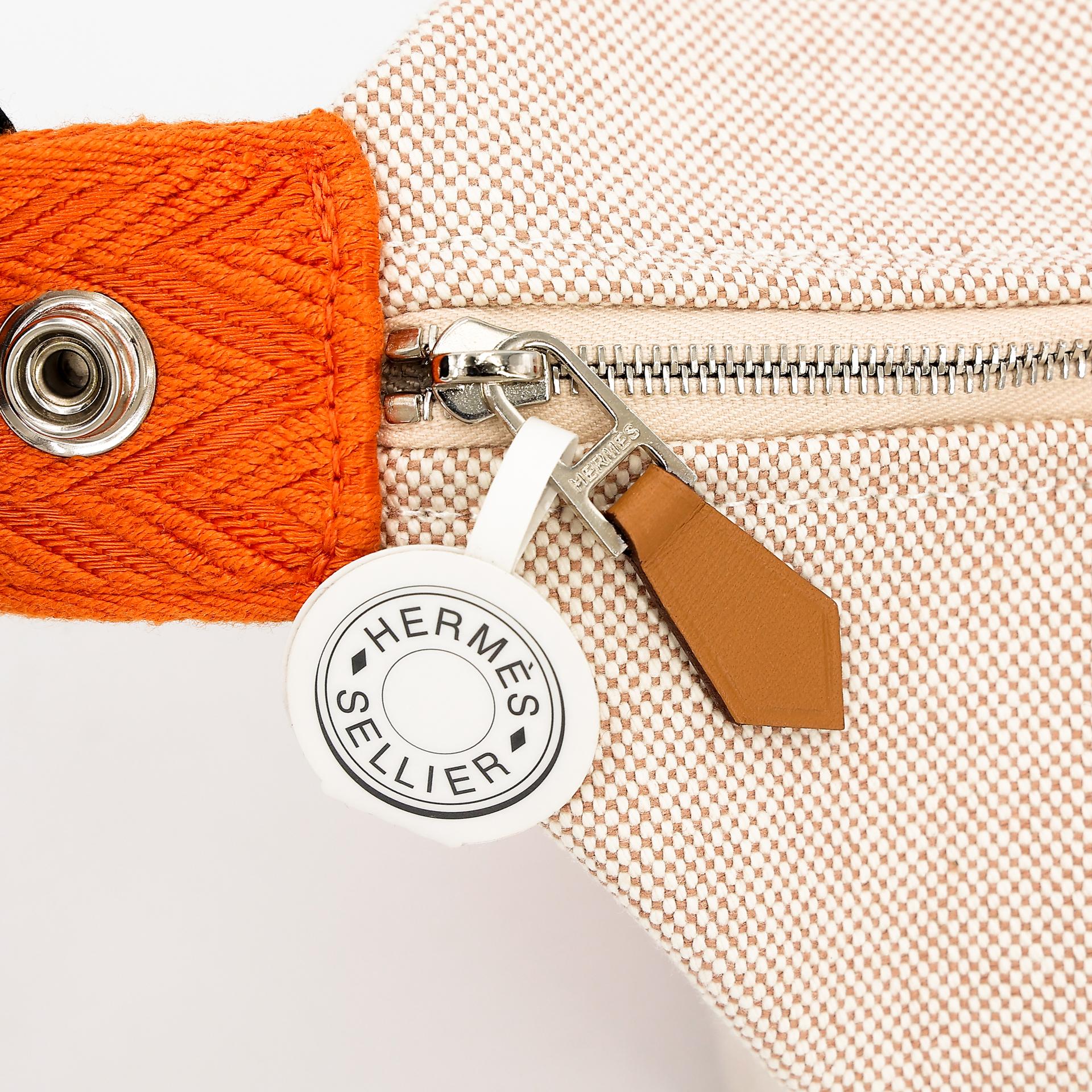 Unused ( Rank NS ) HERMÈS Bride-a-Brac Case PM Orange (93) Beige Canvas Palladium hardware - 11
