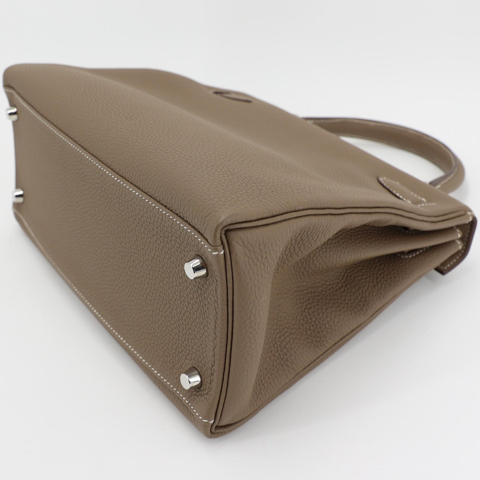 Excellent ( Rank SA ) HERMÈS Kelly 28 Etoupe (18) Togo Palladium hardware Y (2020) - 7