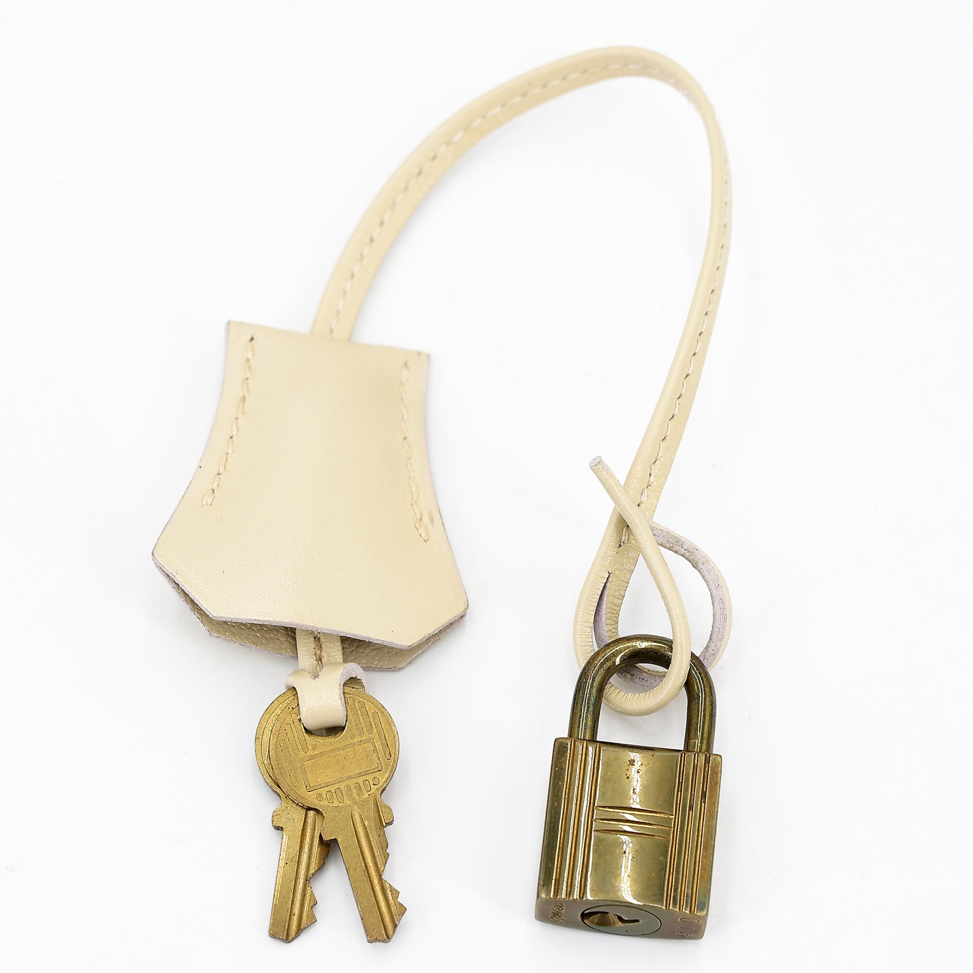 Good ( Rank AB) HERMÈS Kelly 32 Sellier Crinoline Beige Crinoline Box-calf Gold hardware Circle S (1989) - 42