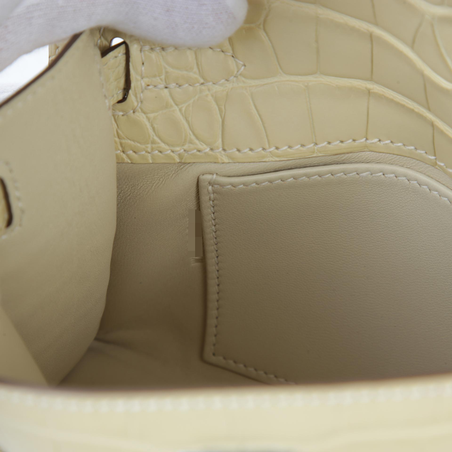 全新 HERMÈS 爱马仕 Kelly Pochette Y1 香草色 Vanille □ 短吻鳄 雾面 银扣 W刻 2024年 - 14