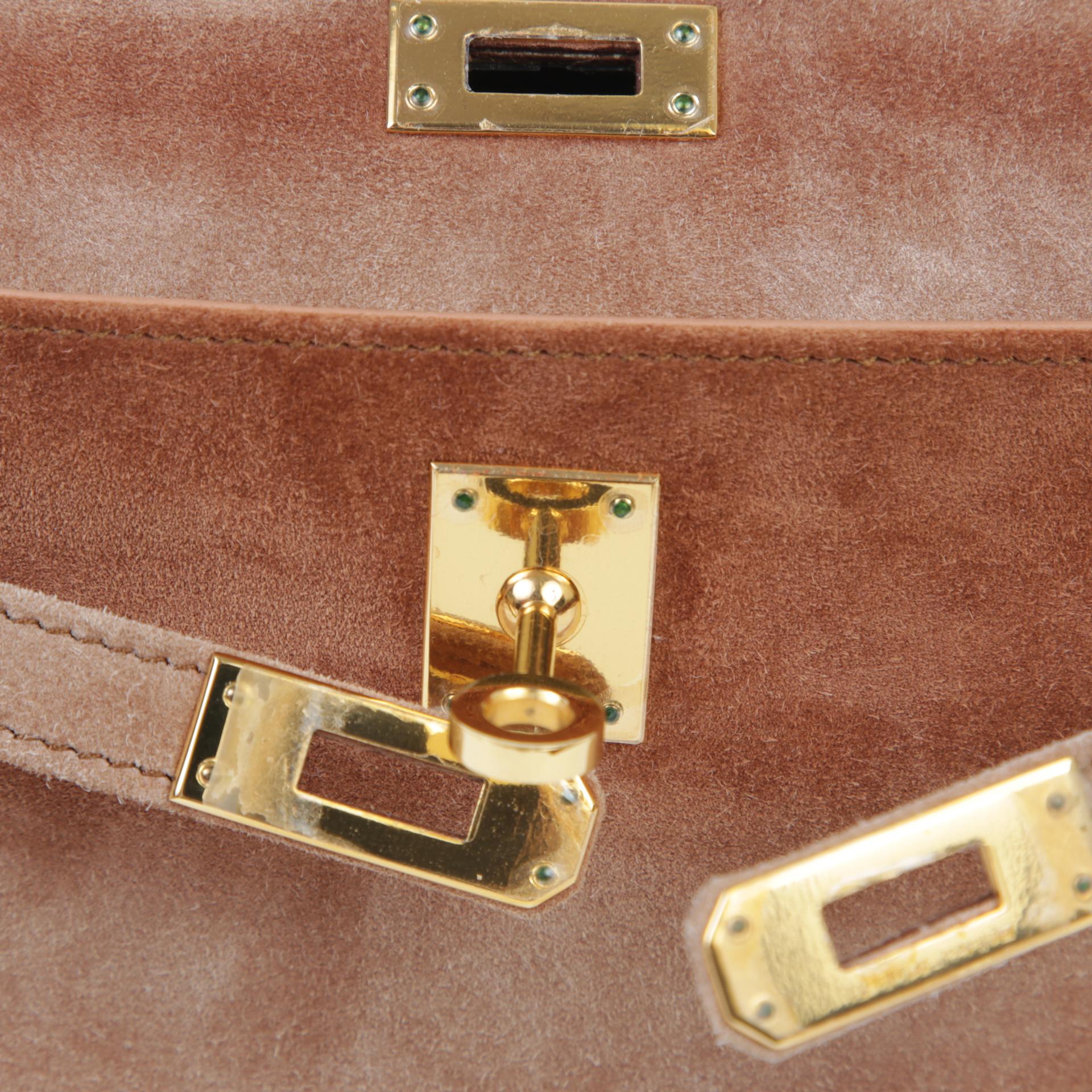 中古AB HERMÈS 爱马仕 Kelly Pochette 棕色 Doblis Suede 麂皮 金扣 □I刻 2005年 - 9