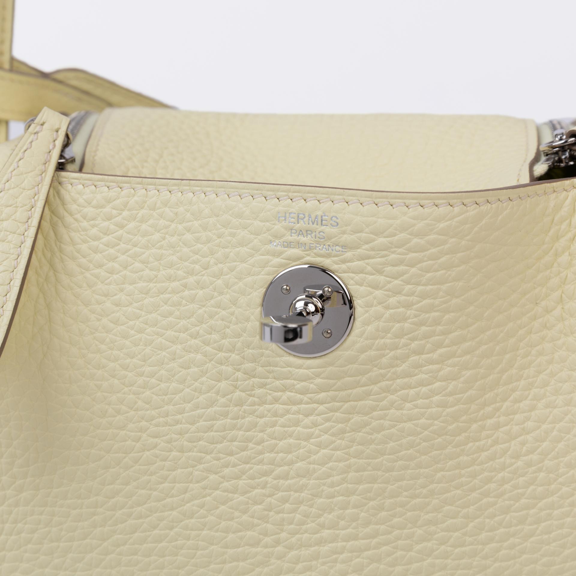 Very Good ( Rank A) HERMÈS Mini Lindy II Jaune milton (i8) Clemence Palladium hardware W (2024) - 9