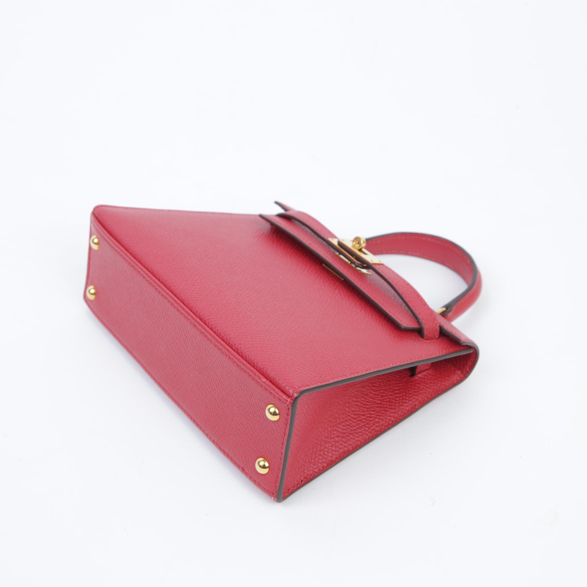 Very Good ( Rank A)  HERMÈS  Mini Mini Kelly Rouge Vif (53) Courchevel Gold hardware Square H (2004) - 5