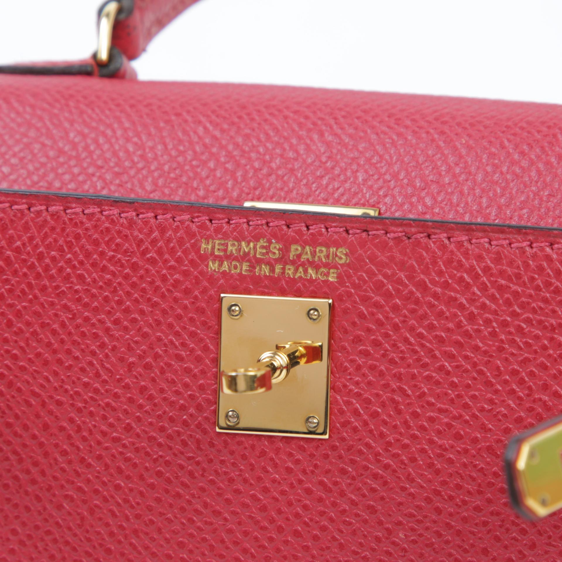 Very Good ( Rank A)  HERMÈS  Mini Mini Kelly Rouge Vif (53) Courchevel Gold hardware Square H (2004) - 10