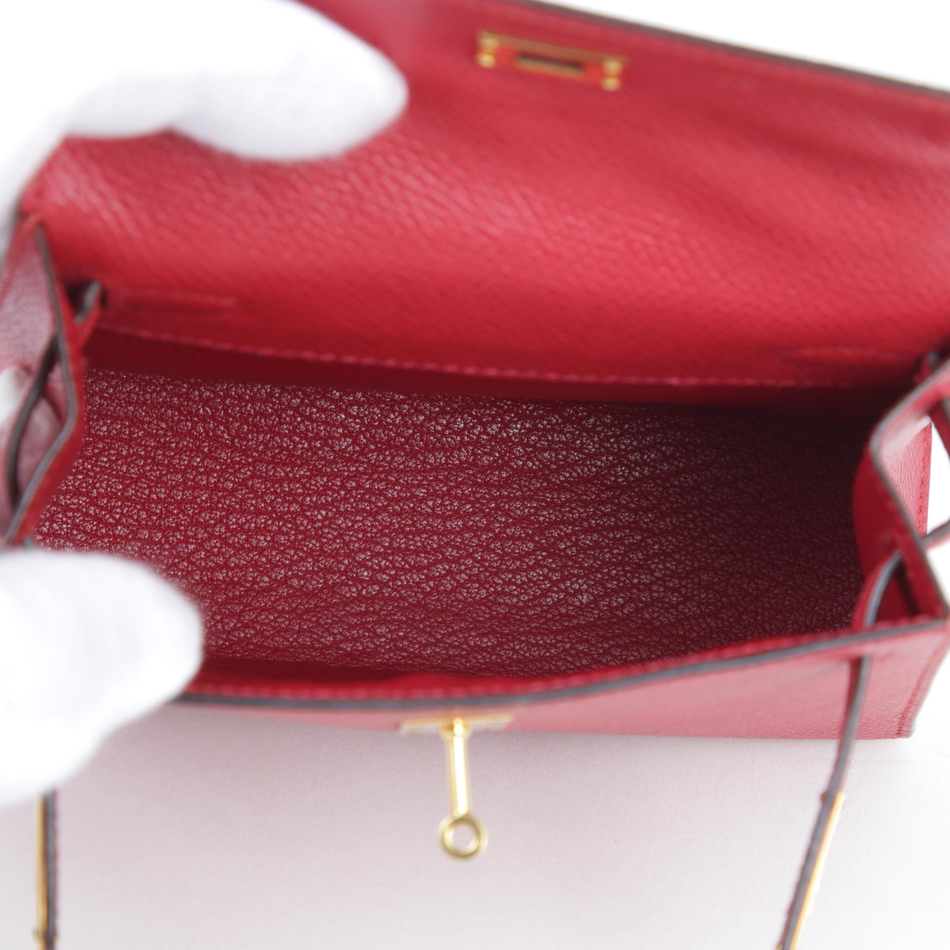Very Good ( Rank A)  HERMÈS  Mini Mini Kelly Rouge Vif (53) Courchevel Gold hardware Square H (2004) - 11