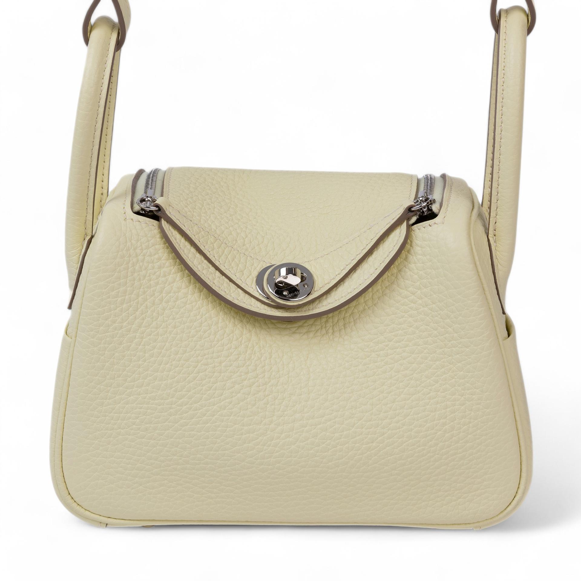 Very Good ( Rank A) HERMÈS Mini Lindy II Jaune milton (i8) Clemence Palladium hardware W (2024) - 1