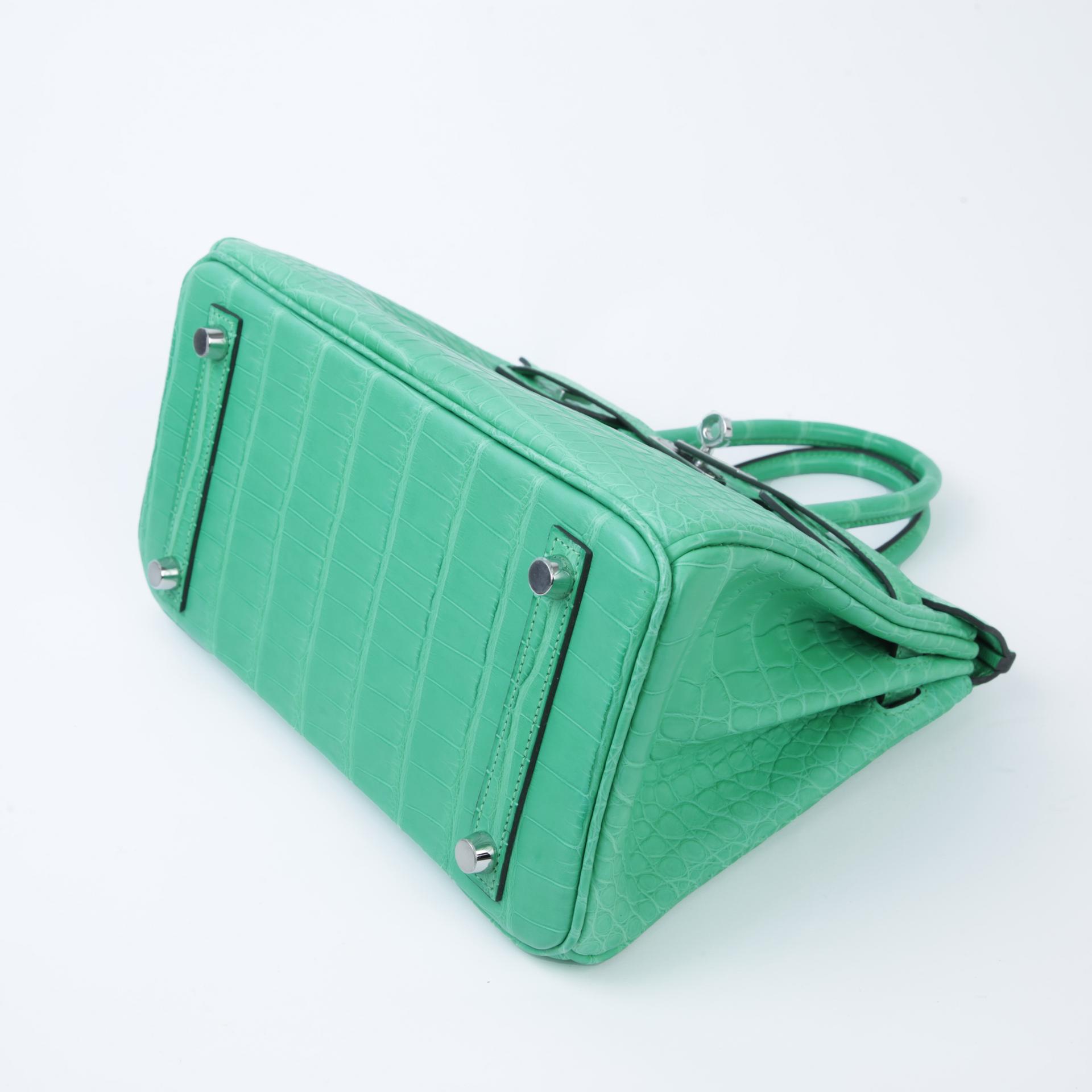 全新 HERMÈS 愛馬仕 Birkin 25 0Z 漫畫綠 Vert Comics □ 短吻鱷 霧面 銀扣 W刻 2024年 - 5