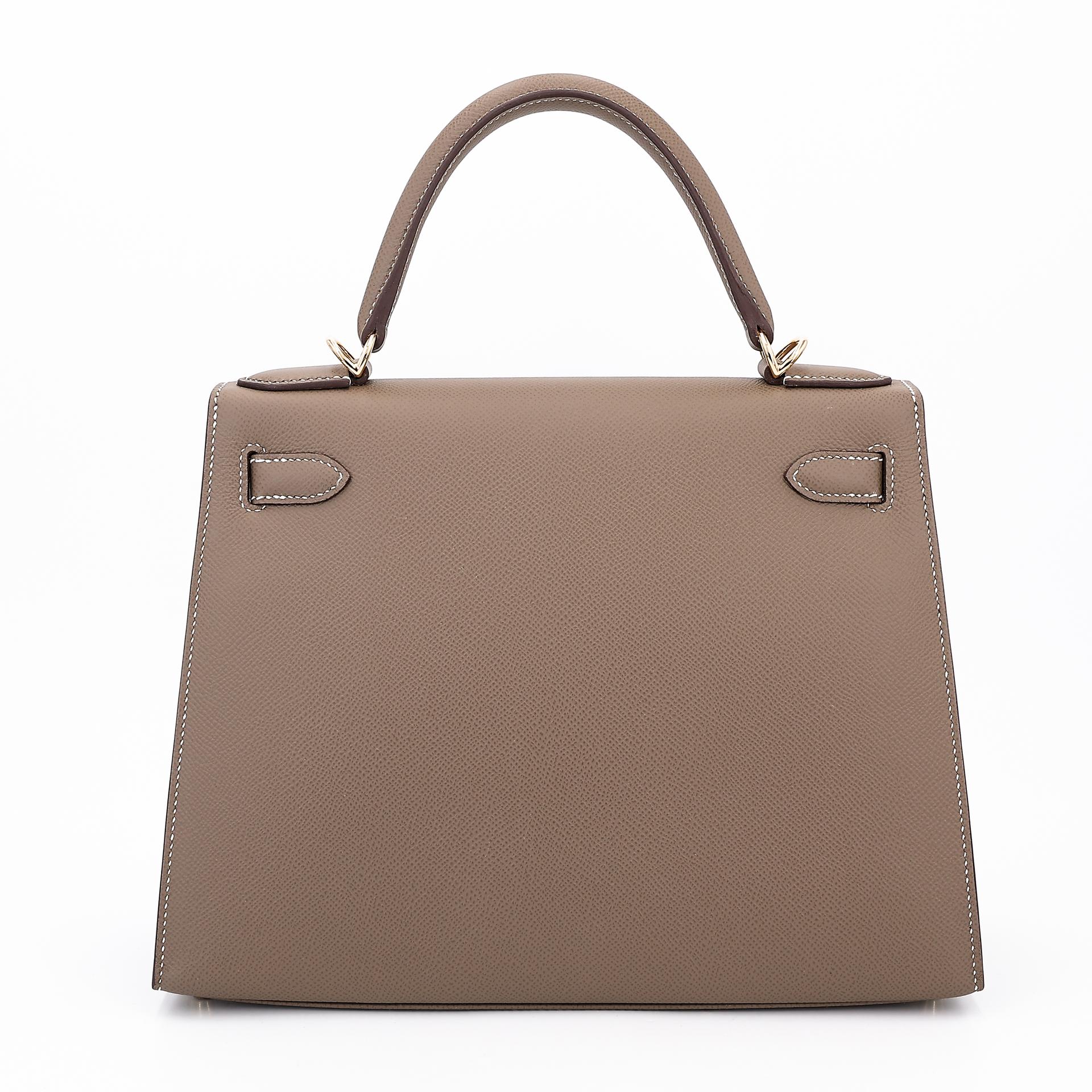 Excellent ( Rank SA ) HERMÈS Kelly 28 Sellier Etoupe (18) Epsom Gold hardware U (2022) - 2