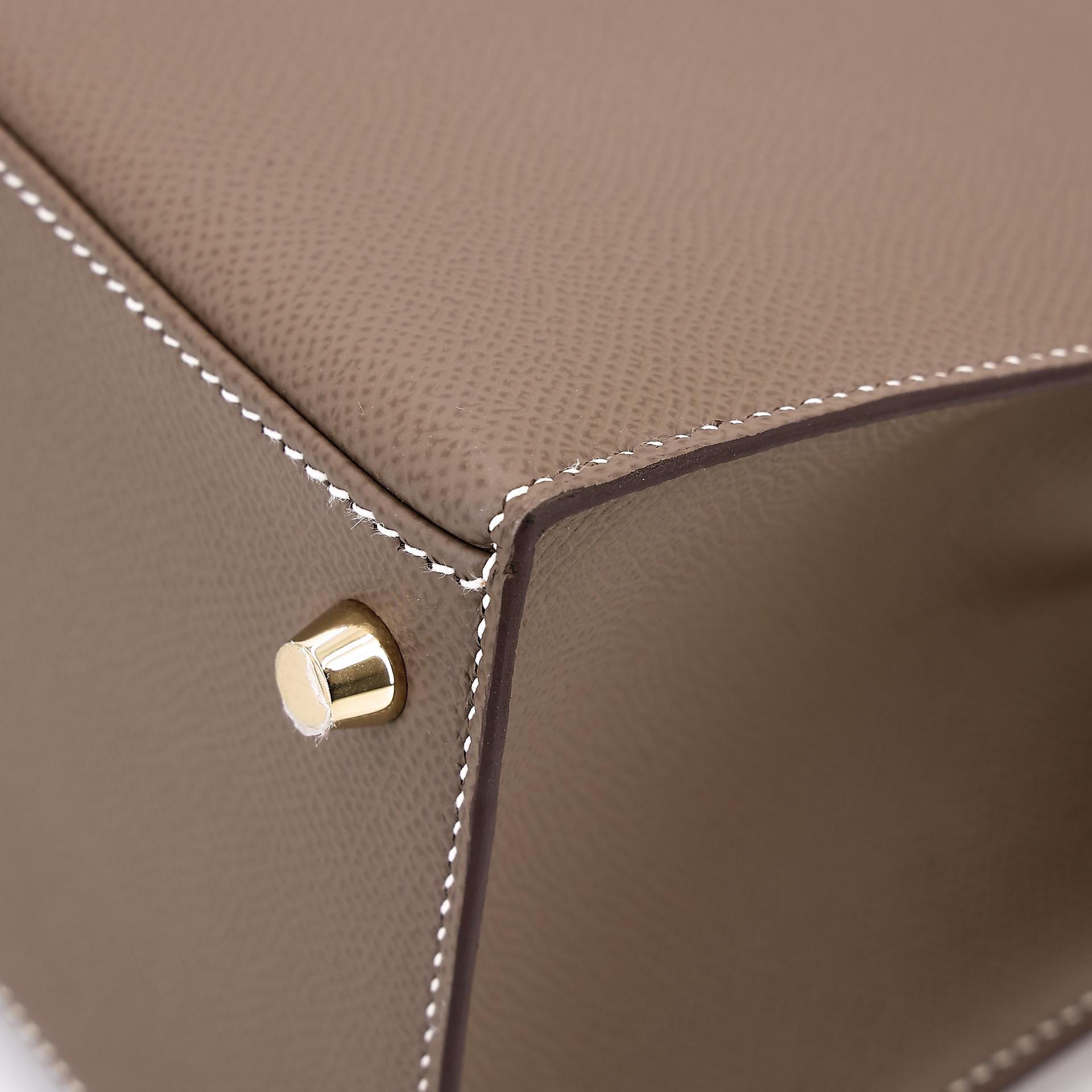 Excellent ( Rank SA ) HERMÈS Kelly 28 Sellier Etoupe (18) Epsom Gold hardware U (2022) - 10