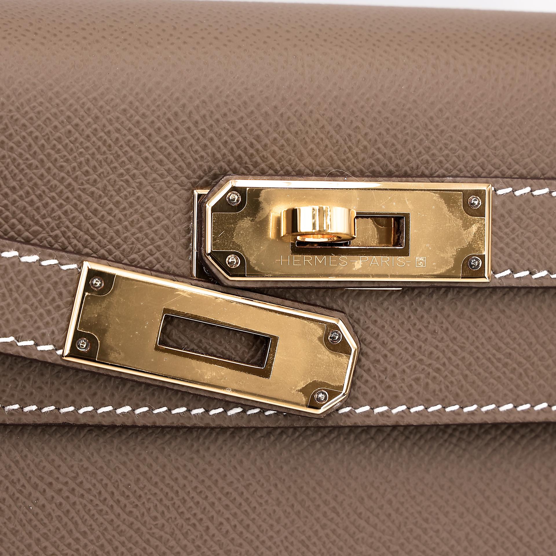 Excellent ( Rank SA ) HERMÈS Kelly 28 Sellier Etoupe (18) Epsom Gold hardware U (2022) - 14