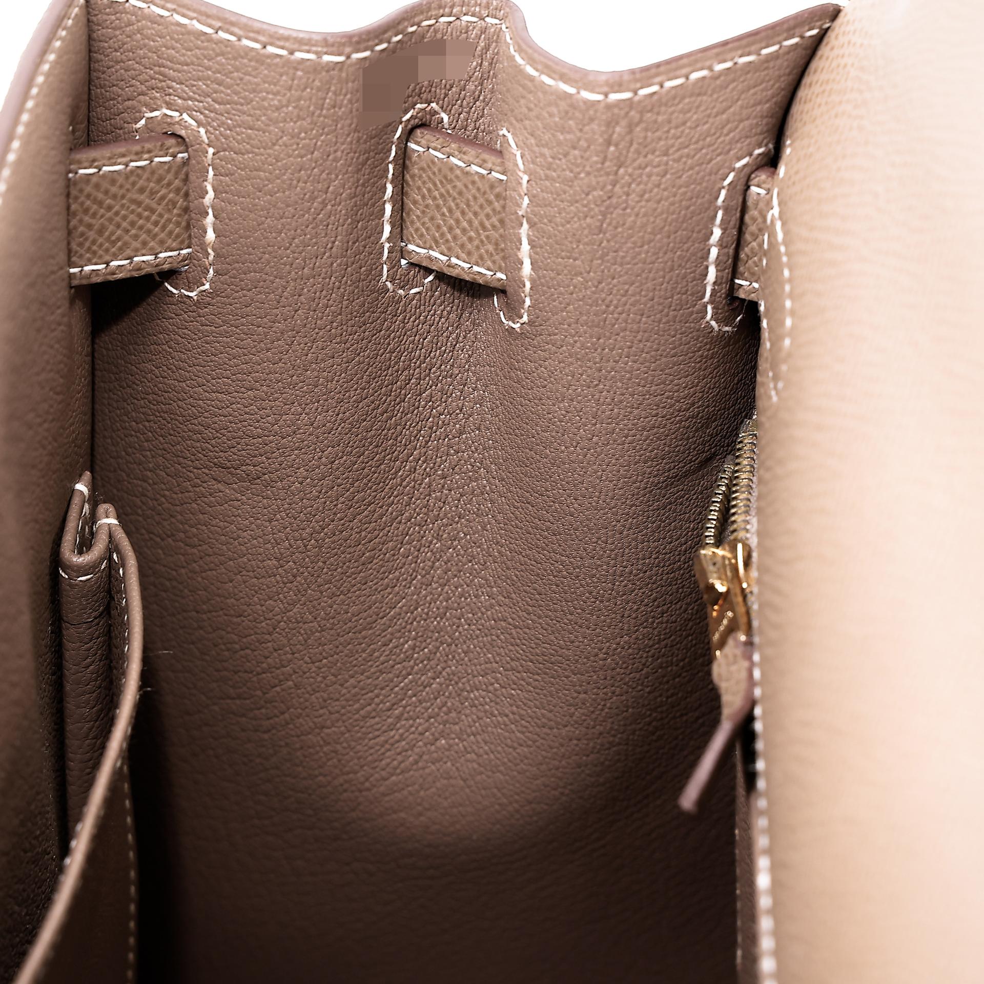 Excellent ( Rank SA ) HERMÈS Kelly 28 Sellier Etoupe (18) Epsom Gold hardware U (2022) - 24