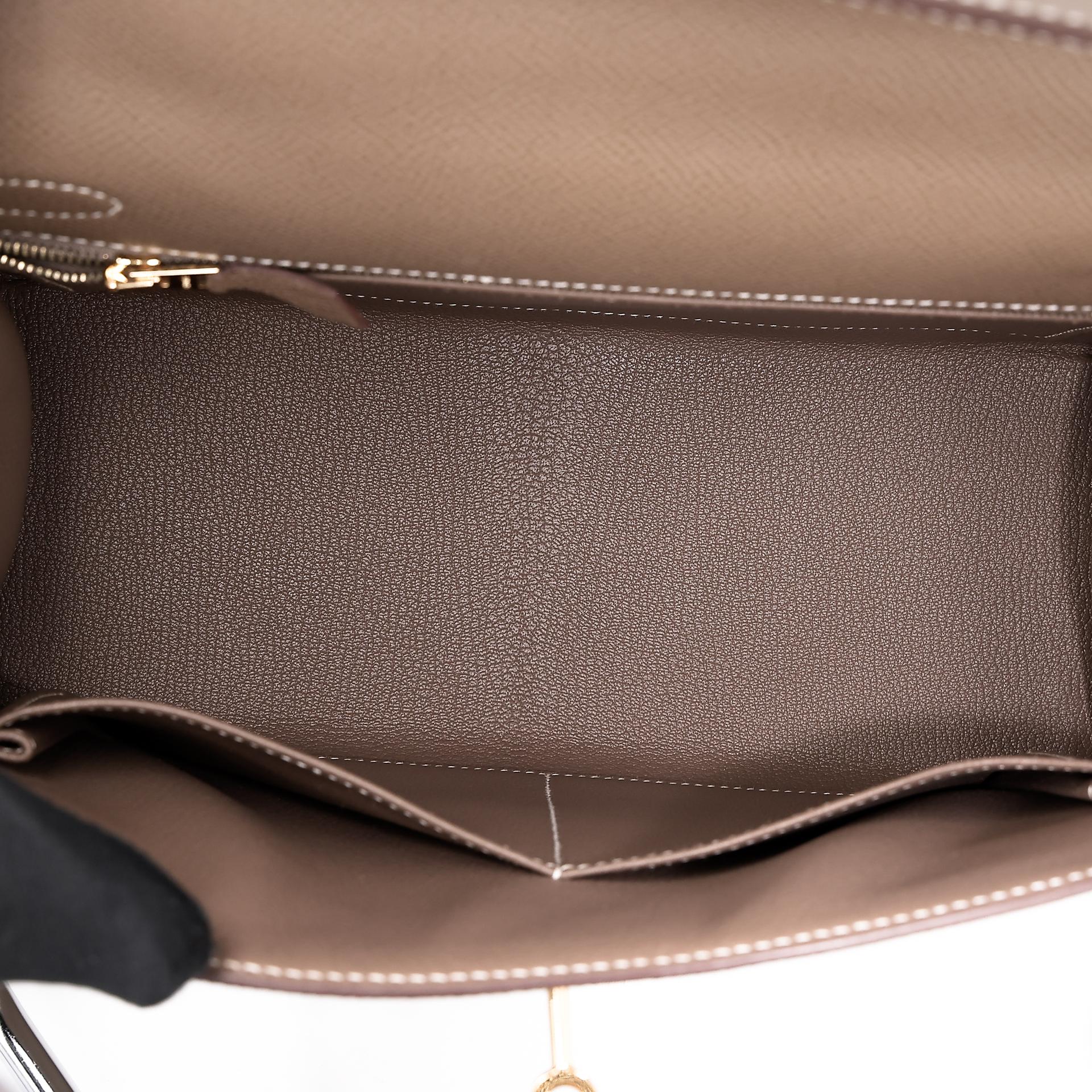 Excellent ( Rank SA ) HERMÈS Kelly 28 Sellier Etoupe (18) Epsom Gold hardware U (2022) - 26