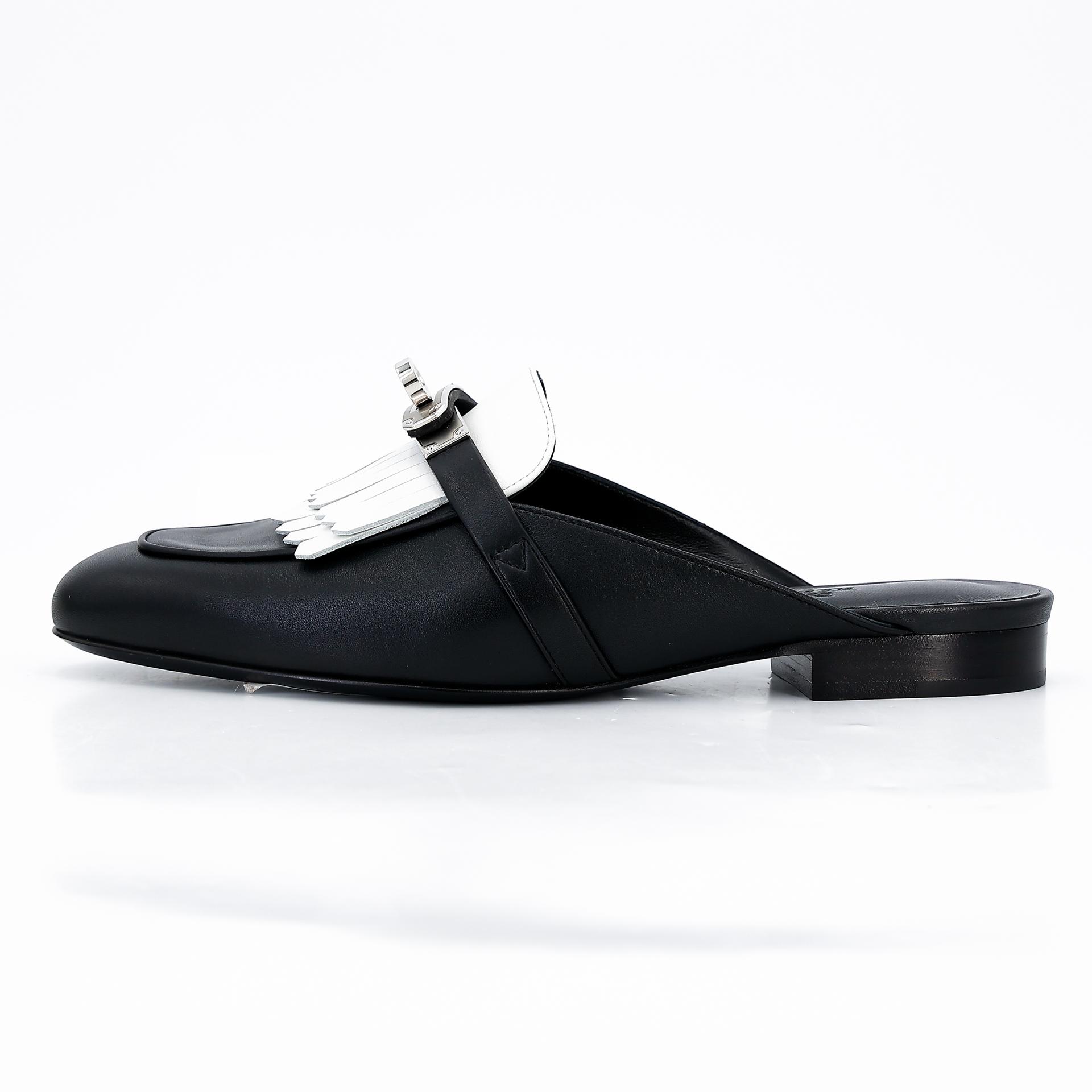 Brand New ( Rank N ) HERMÈS Oz mule Black (89) White (01) Calfskin Palladium hardware - 4