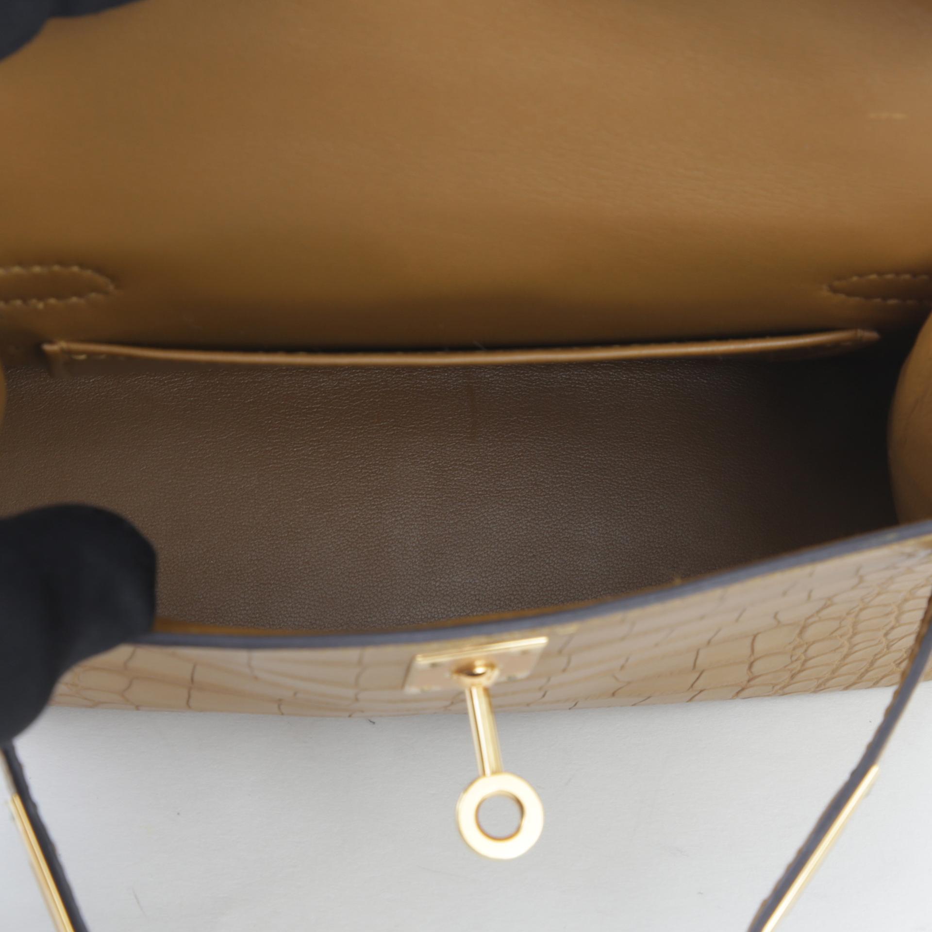 Excellent ( Rank SA ) HERMÈS Mini Kelly II Kraft (2H) Matte Alligator Gold hardware Z (2021) - 10
