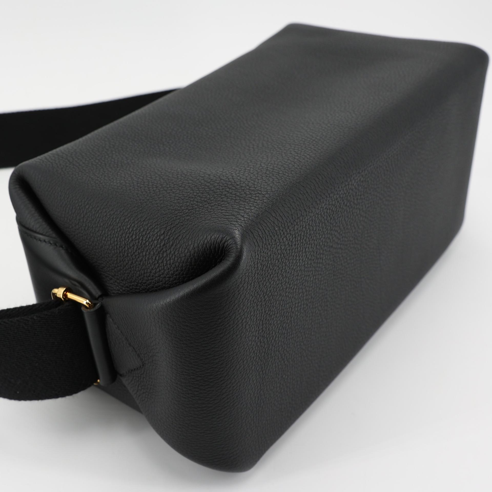 Excellent ( Rank SA ) HERMÈS Emile 30 Black (89) Togo Swift Wool Gold hardware Z (2021) - 7
