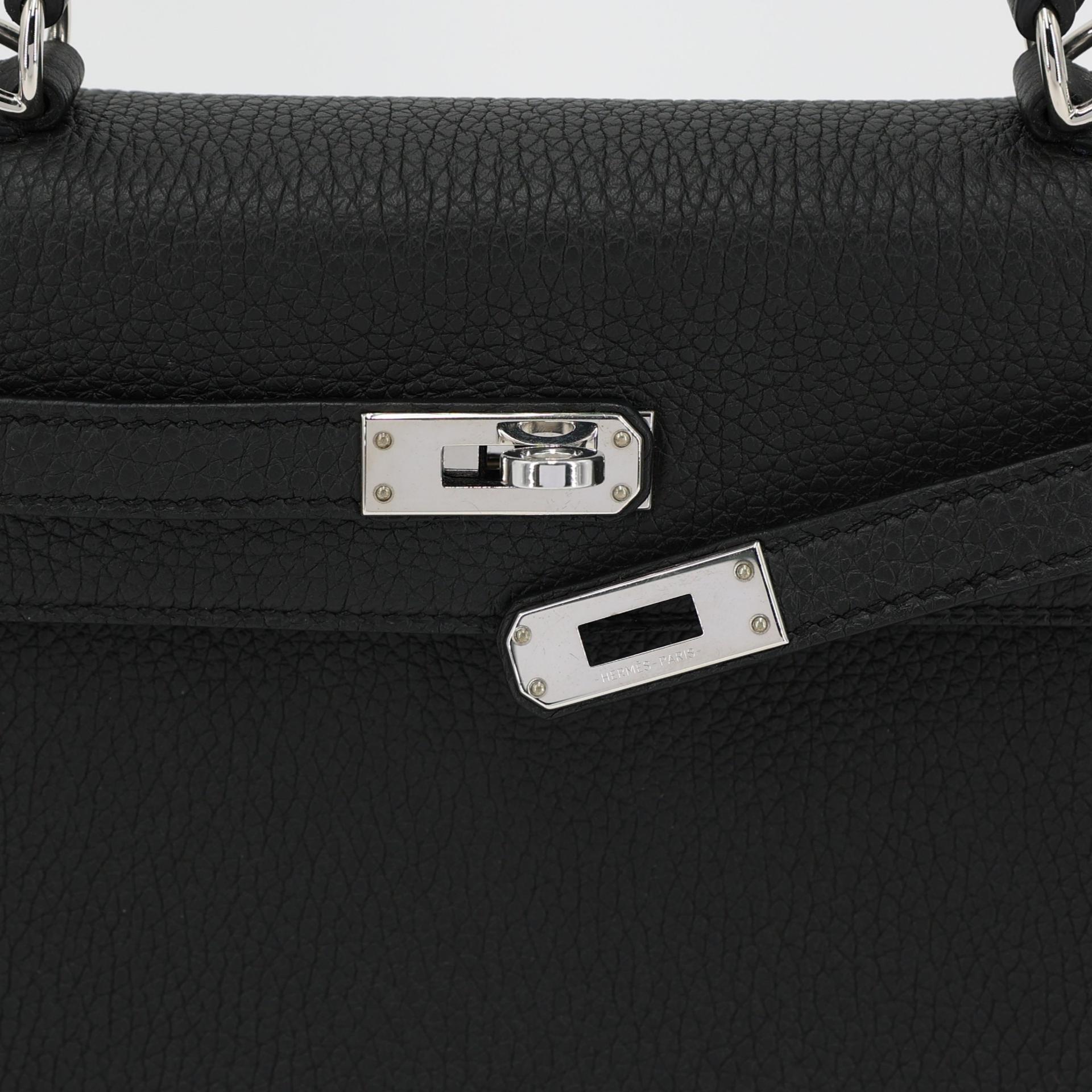 Very Good ( Rank A) HERMÈS Kelly 25 Black (89) Togo Palladium hardware C (2018) - 8