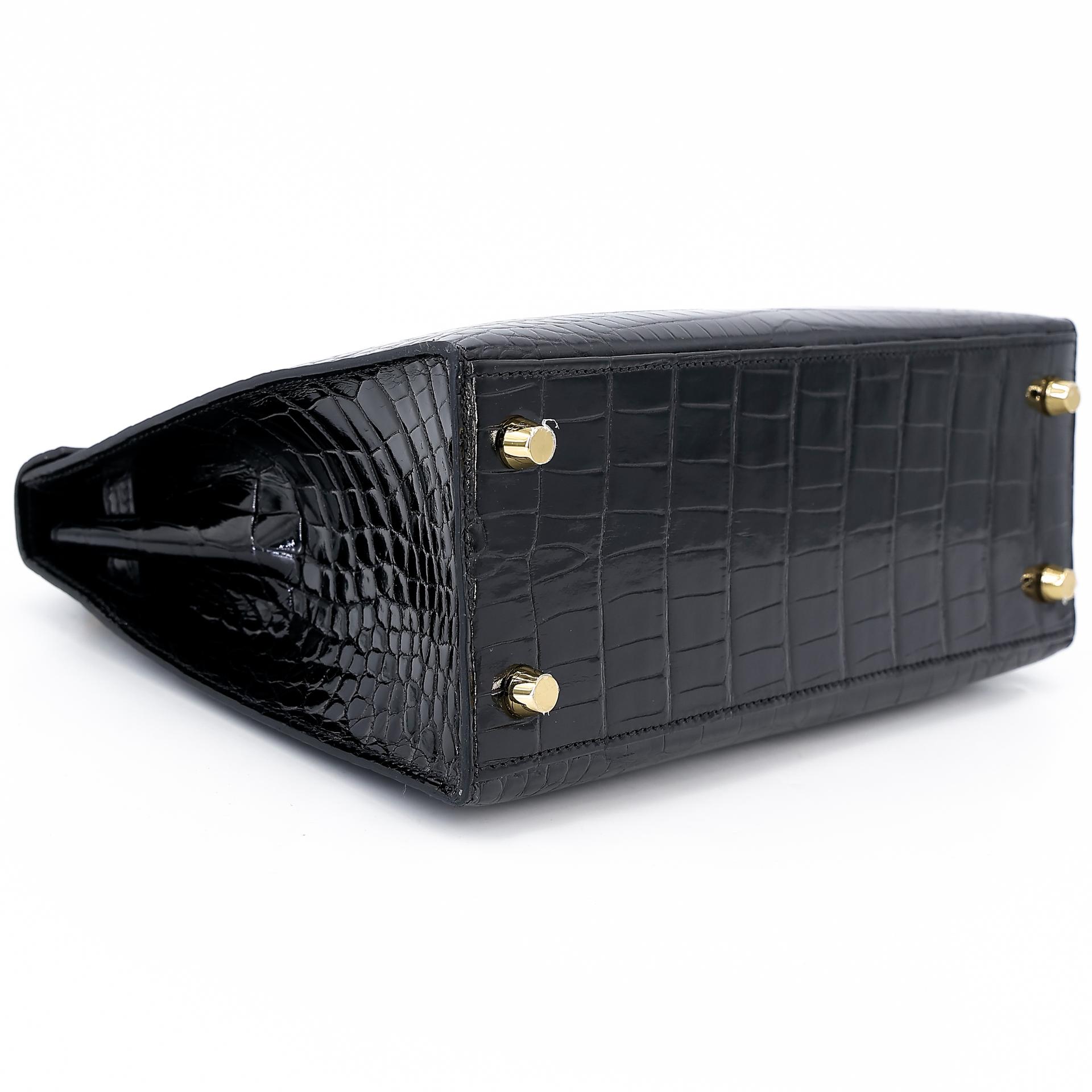Excellent ( Rank SA ) HERMÈS Kelly 25 Sellier Black (89) Alligator Gold hardware Z (2021) - 5