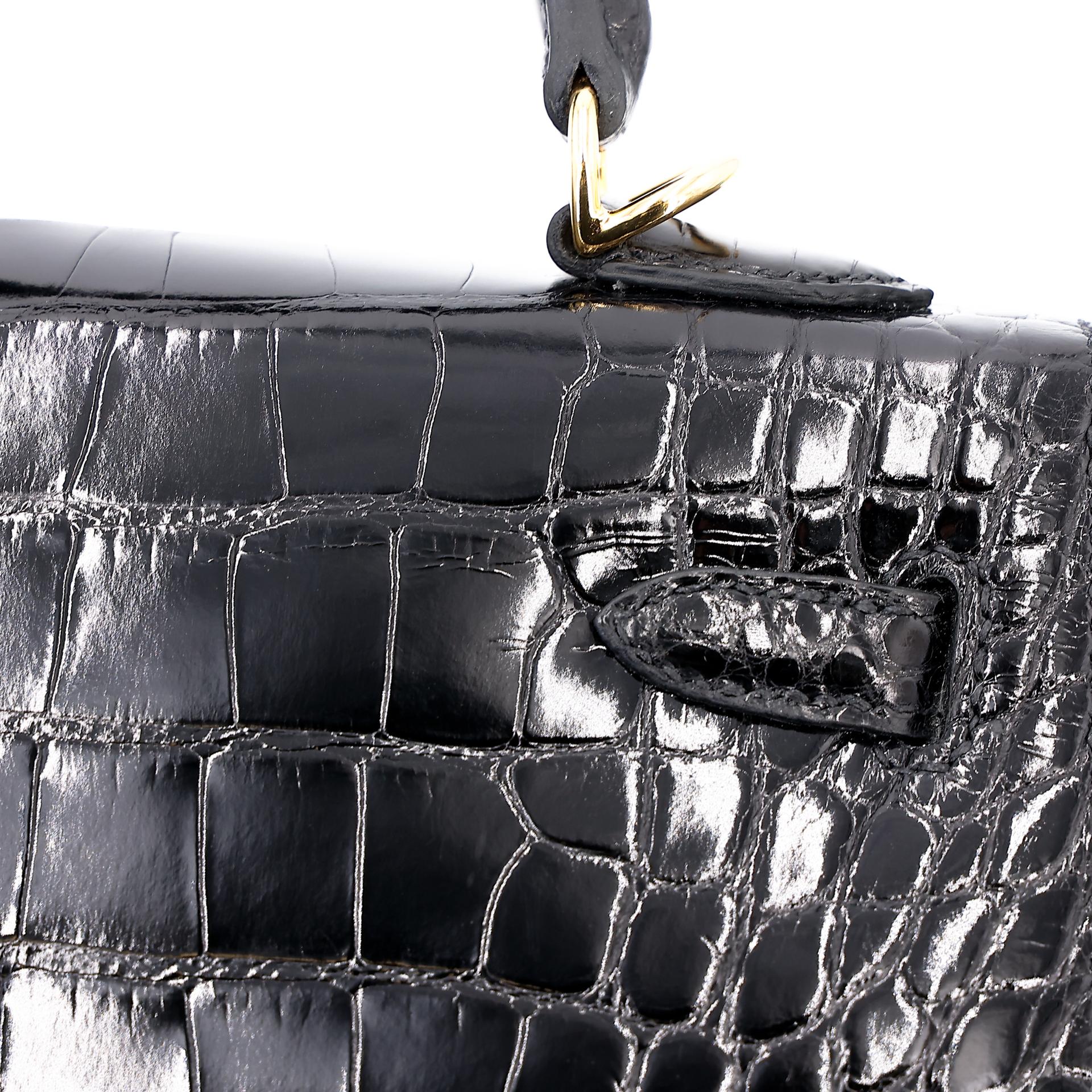 Excellent ( Rank SA ) HERMÈS Kelly 25 Sellier Black (89) Alligator Gold hardware Z (2021) - 15