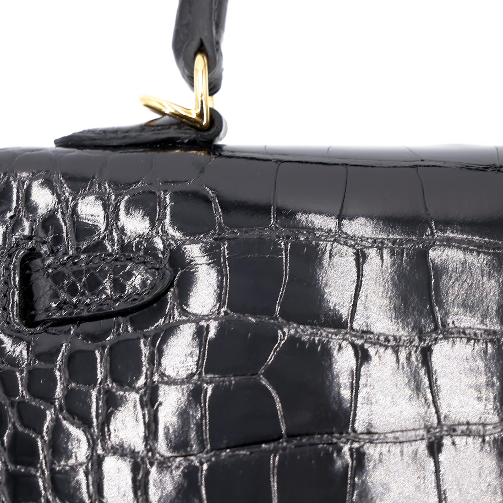 Excellent ( Rank SA ) HERMÈS Kelly 25 Sellier Black (89) Alligator Gold hardware Z (2021) - 16