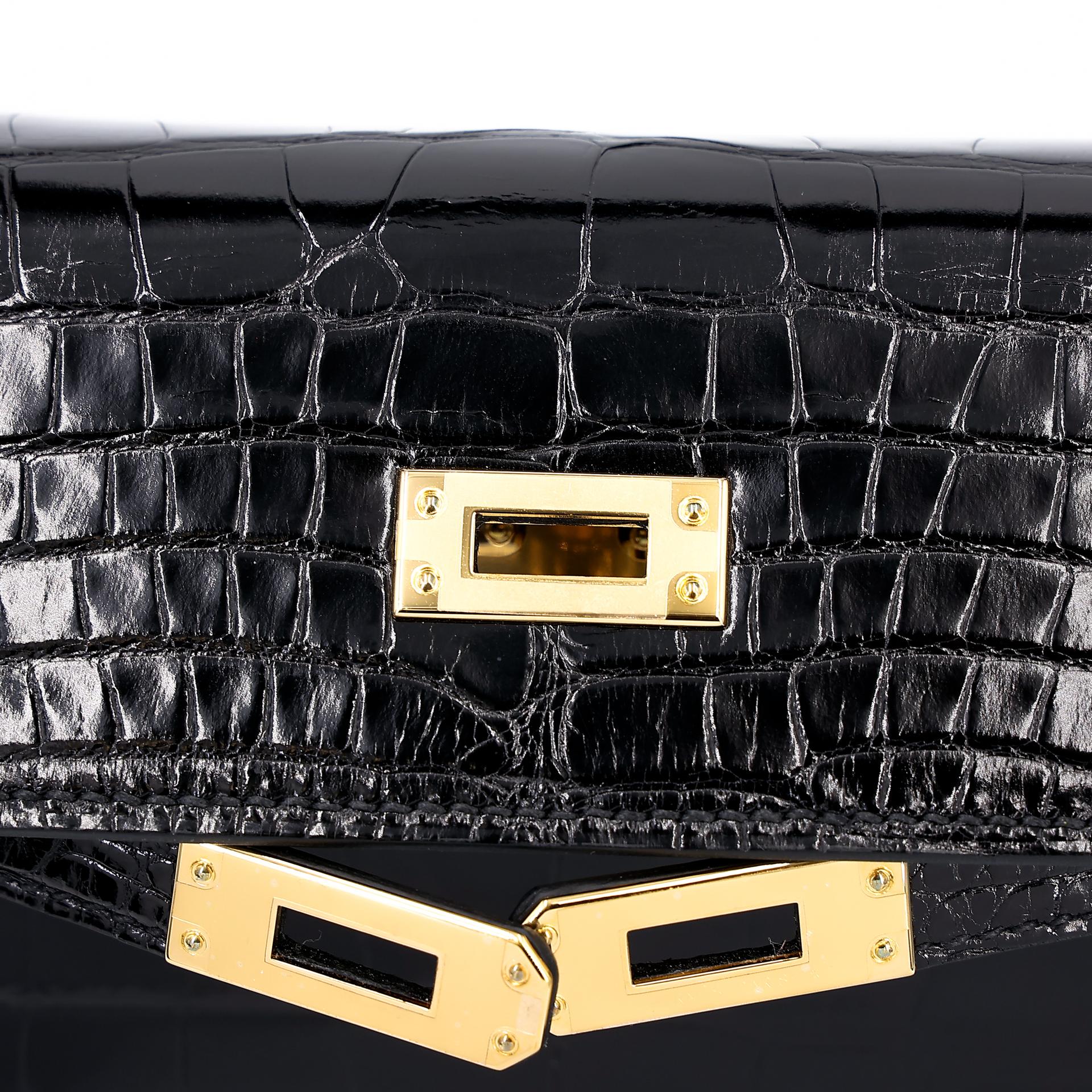 Excellent ( Rank SA ) HERMÈS Kelly 25 Sellier Black (89) Alligator Gold hardware Z (2021) - 22