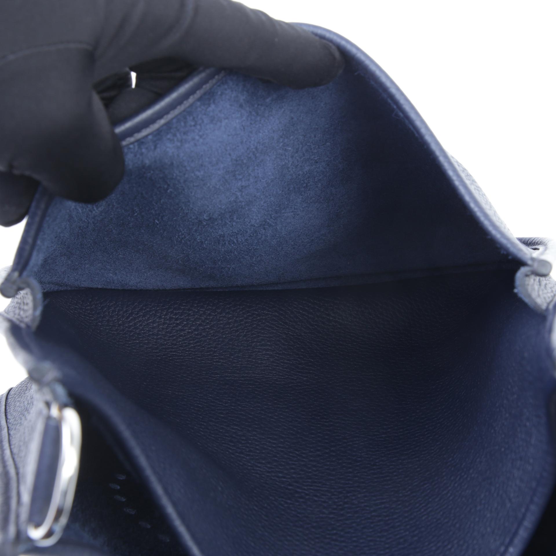 Evelyne 29 Navy (7U) | GINZA XIAOMA