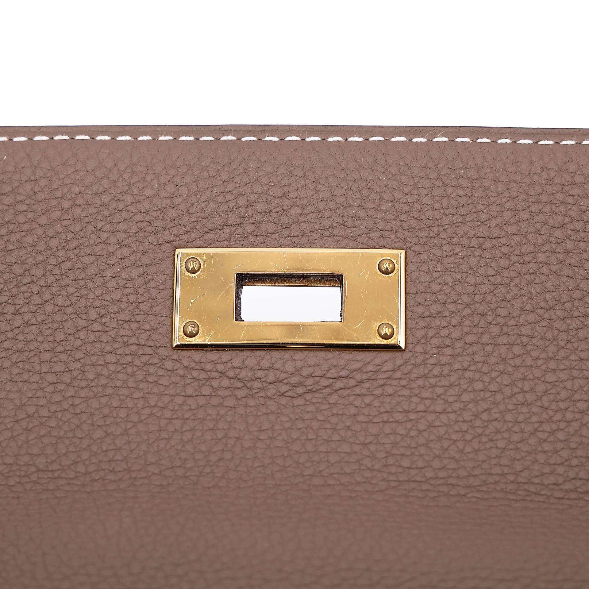 Very Good ( Rank A) HERMÈS Kelly 28 Etoupe (18) Togo Gold hardware Y (2020) - 18