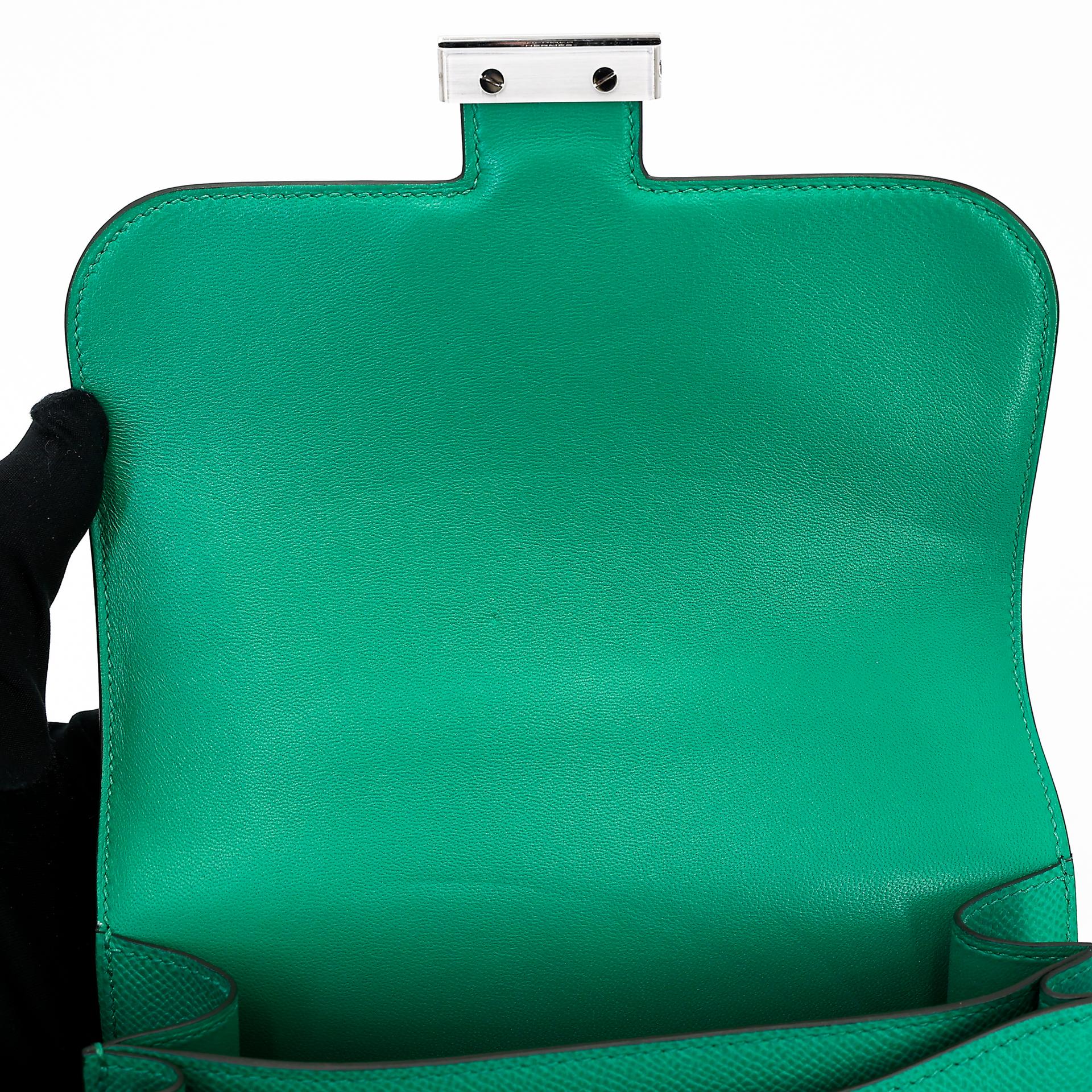 Very Good ( Rank A) HERMÈS Constance Mini Vert Vertigo (U4) Epsom Enamel hardware Z (2021) - 10