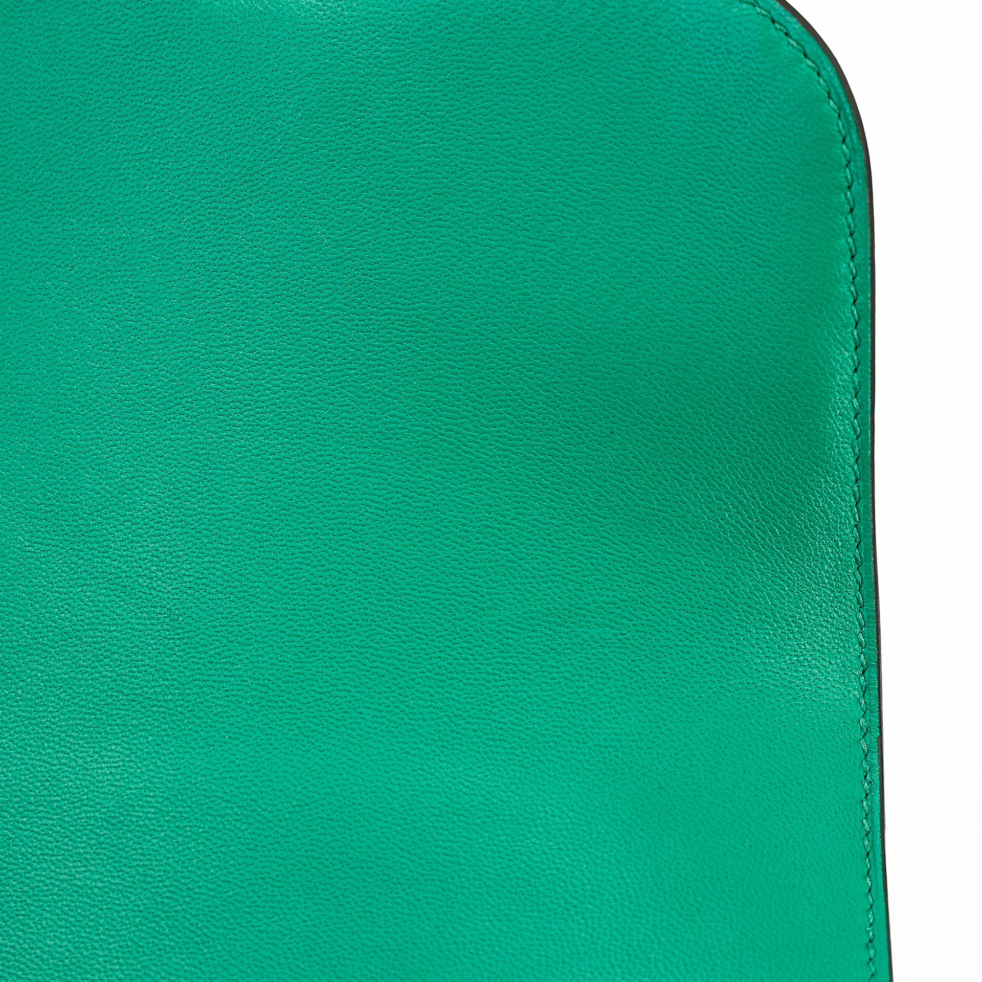Very Good ( Rank A) HERMÈS Constance Mini Vert Vertigo (U4) Epsom Enamel hardware Z (2021) - 11
