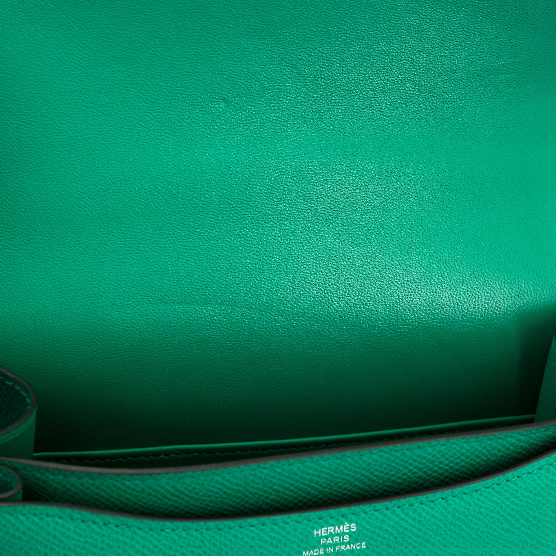 Very Good ( Rank A) HERMÈS Constance Mini Vert Vertigo (U4) Epsom Enamel hardware Z (2021) - 13