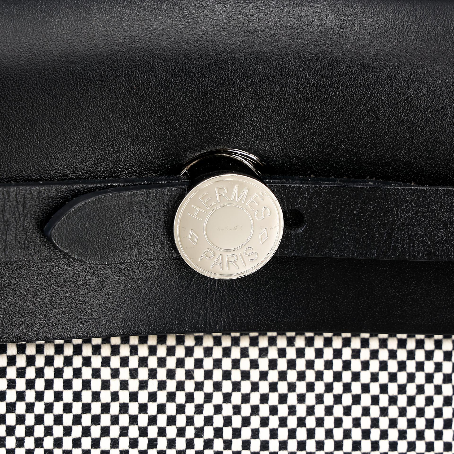 ランク A HERMÈS エルメス エールバッグジップ PM ブラック (89) キャンバス レザー シルバー金具 B刻印 - 25