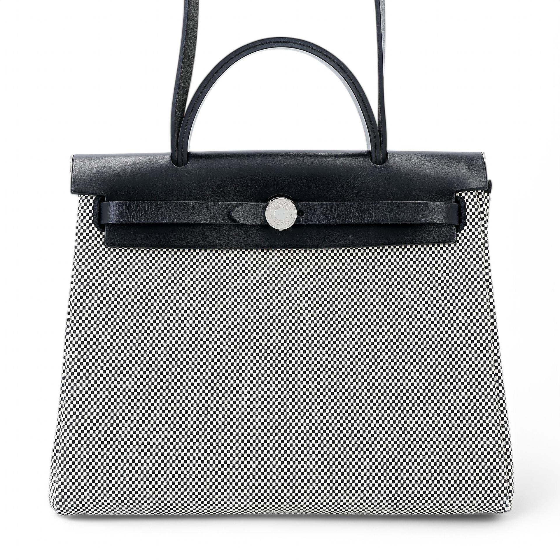 ランク A HERMÈS エルメス エールバッグジップ PM ブラック (89) キャンバス レザー シルバー金具 B刻印 - 1