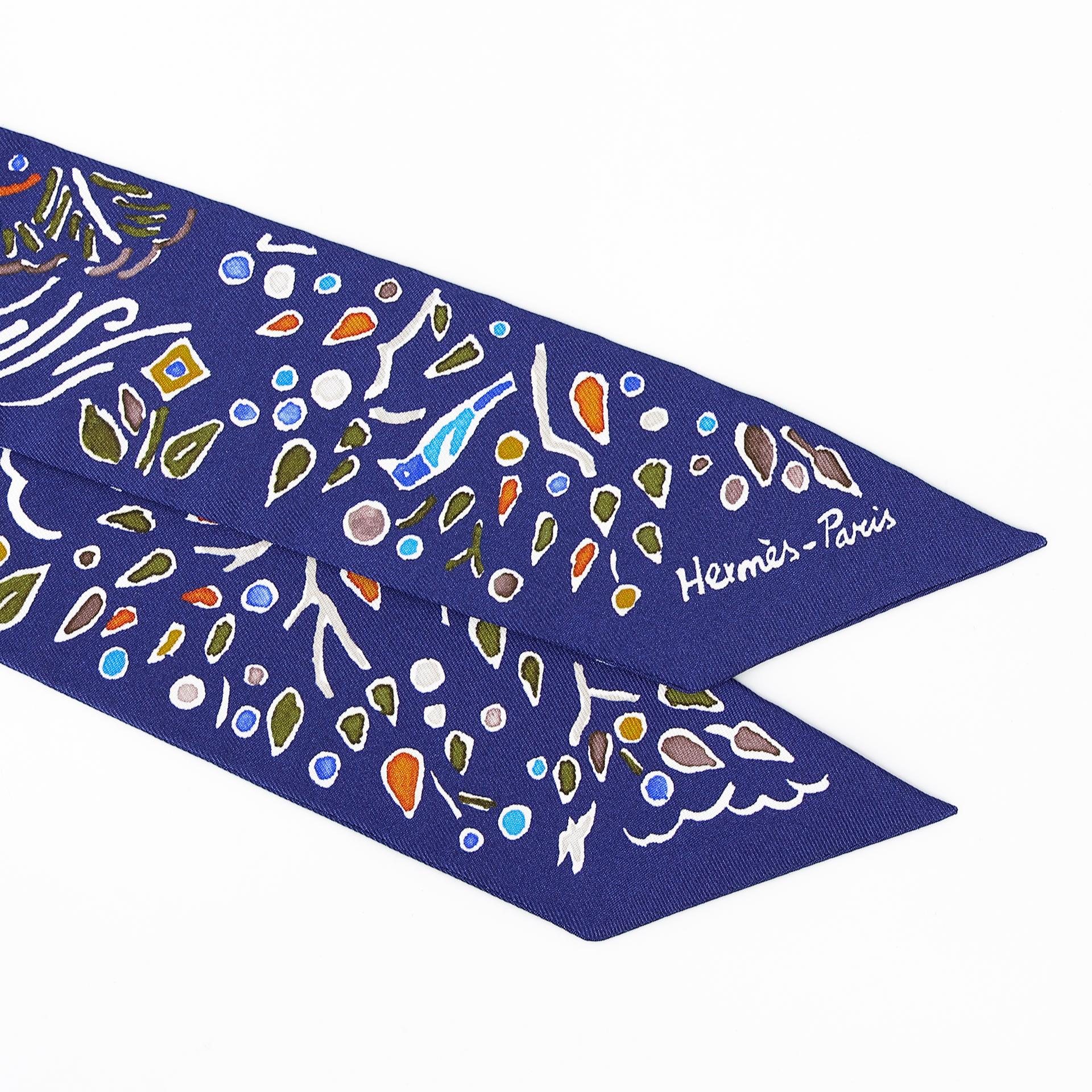 Brand New ( Rank N ) HERMÈS Twilly ISOLA DI PRIMAVERA Purple Blue White Silk - 3