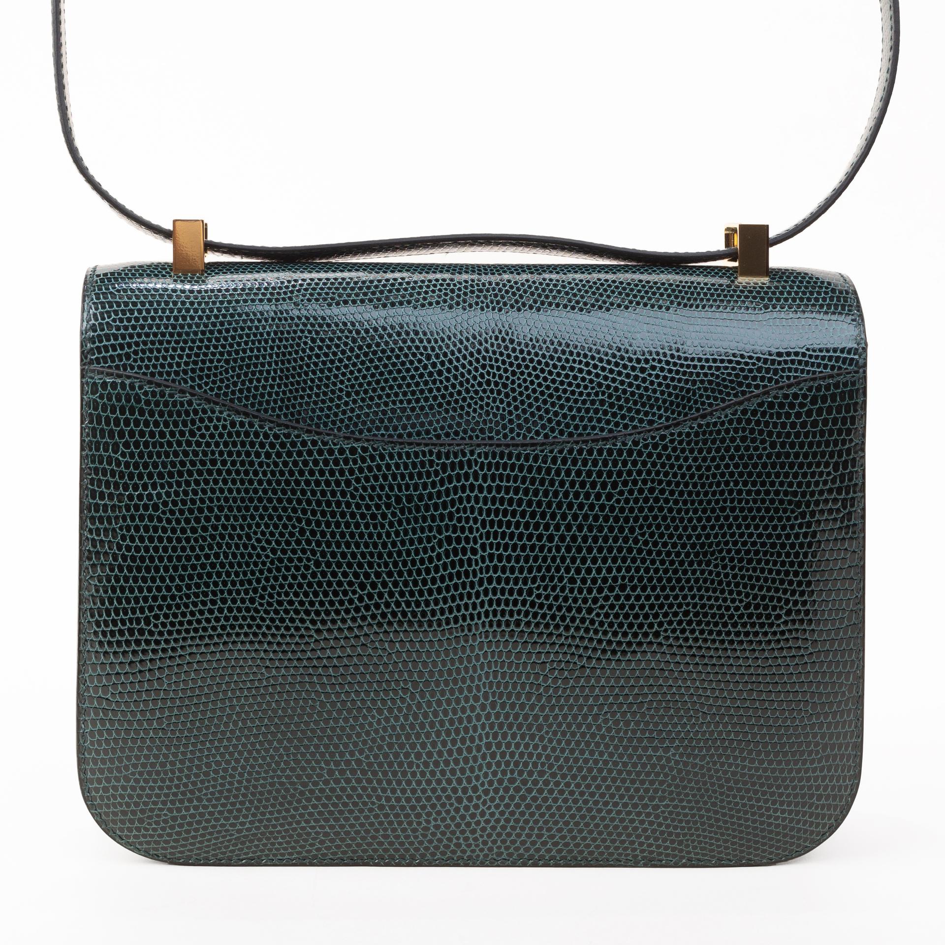 Very Good ( Rank A) HERMÈS Constance 24 Vert Cypress (6O) Lizard Gold hardware U (2022) - 2