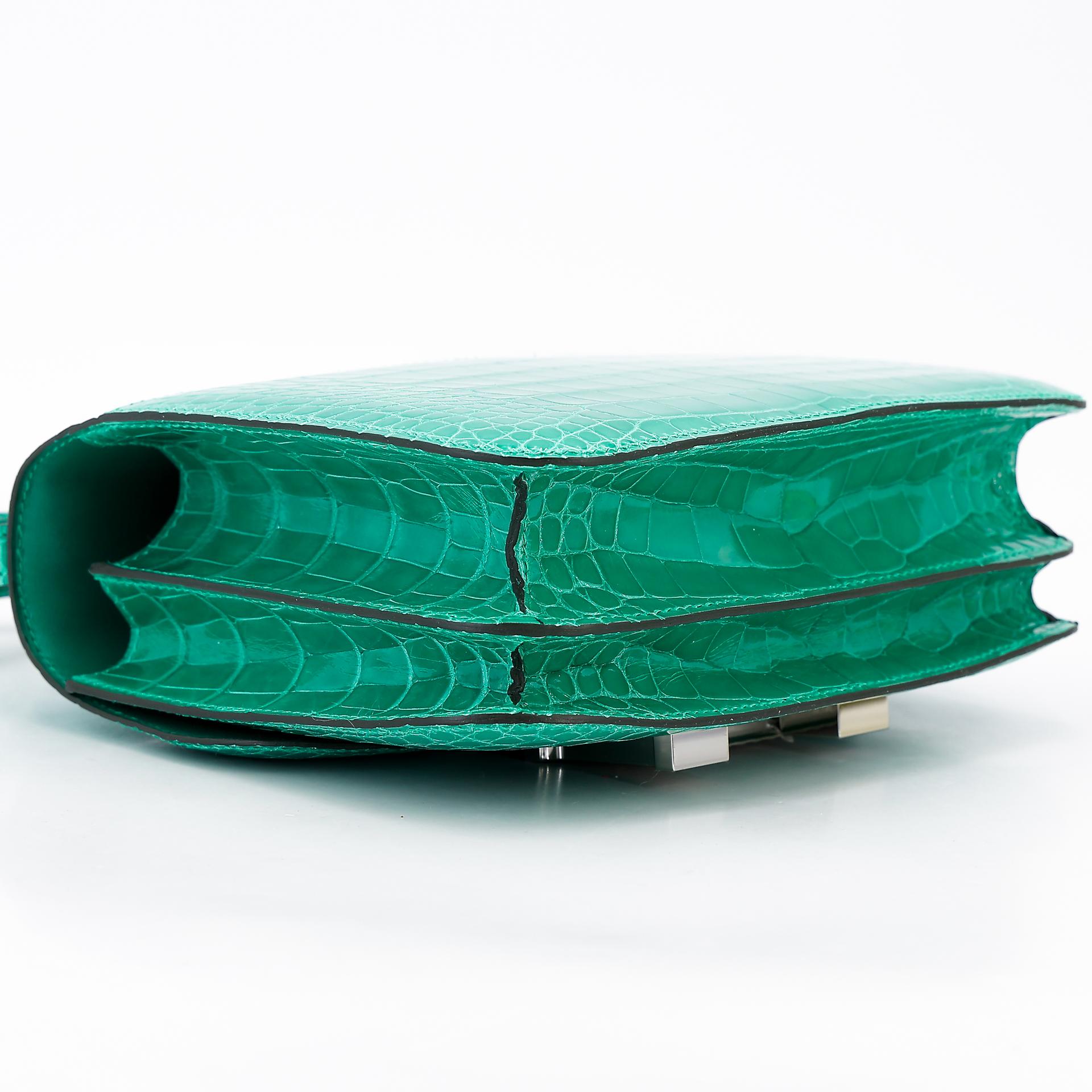 全新 HERMÈS 愛馬仕 Constance 康康 Mini 19 O6 帝王綠 Vert Jade □ 短吻鱷 銀扣 B刻 2023年 - 7