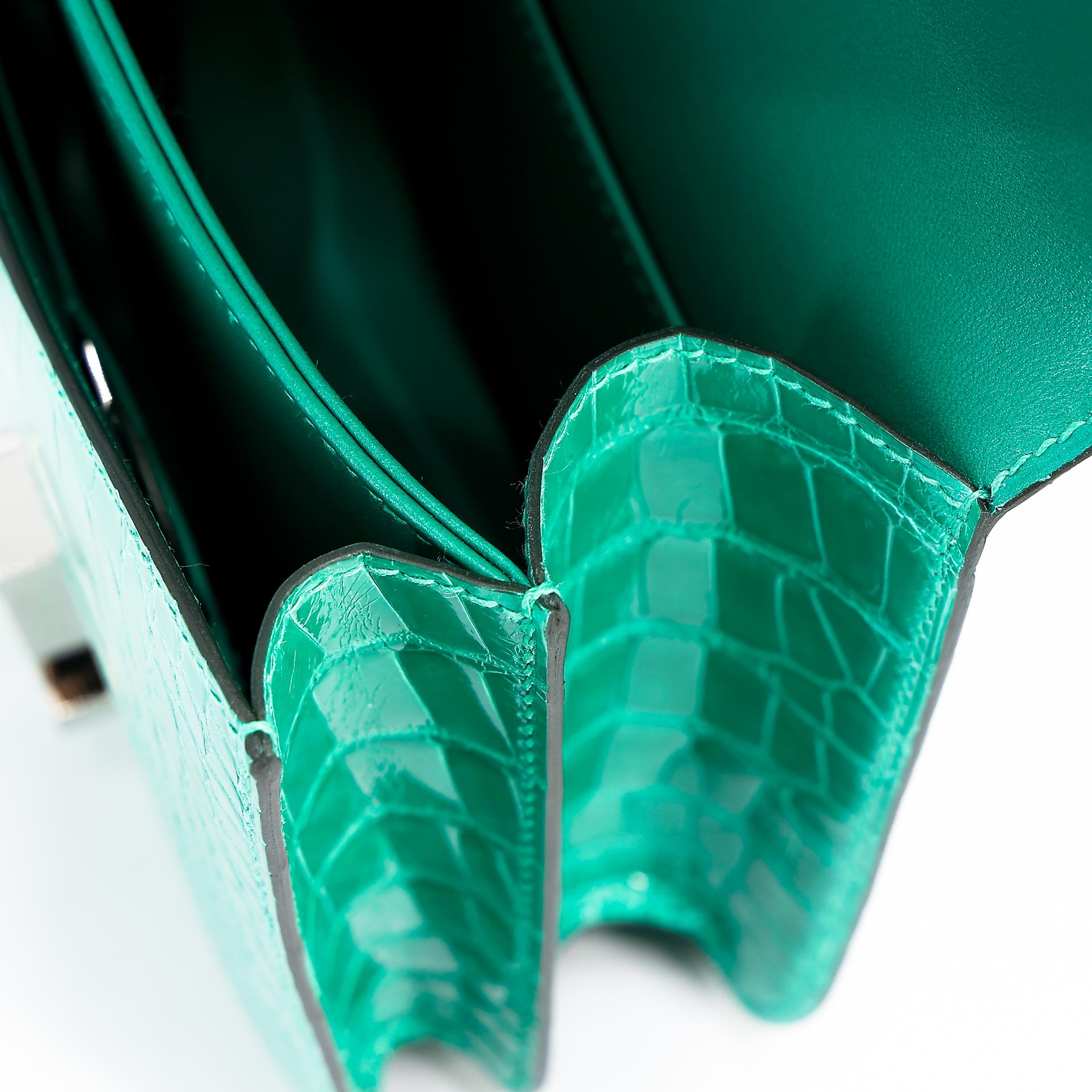 全新 HERMÈS 愛馬仕 Constance 康康 Mini 19 O6 帝王綠 Vert Jade □ 短吻鱷 銀扣 B刻 2023年 - 13
