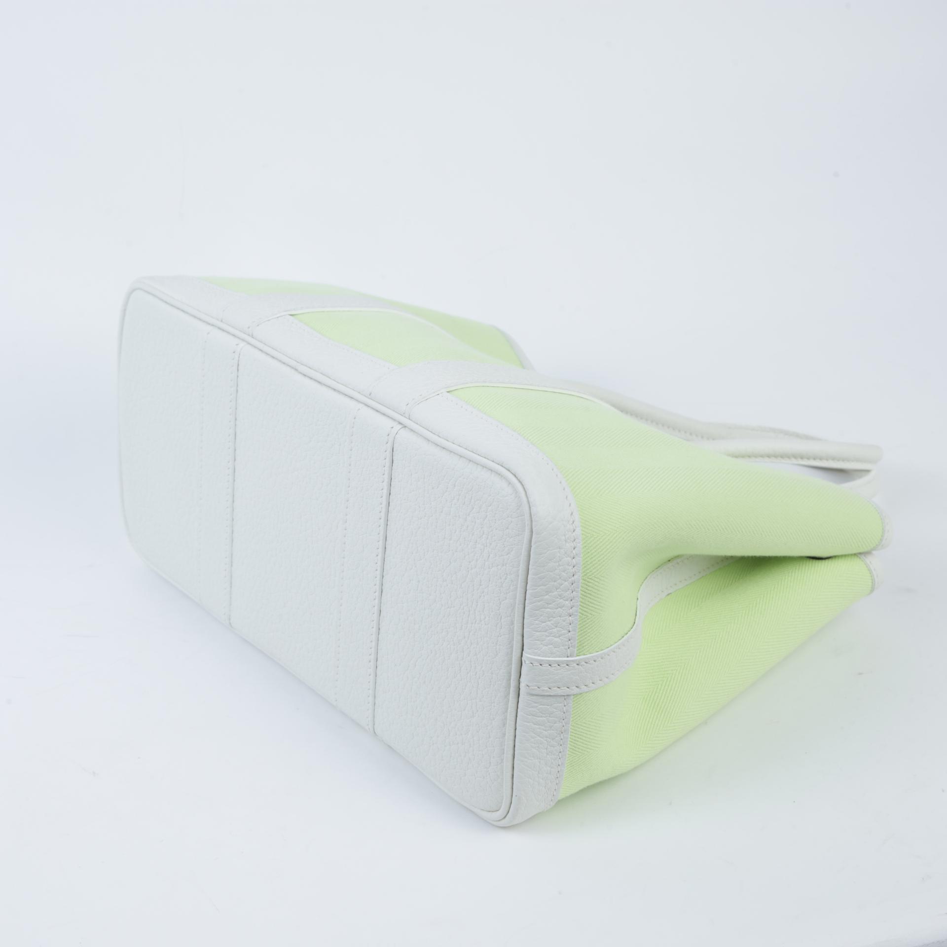 Very Good ( Rank A) HERMÈS Garden Party TPM Jaune Bourgeon (R9) White Toile H canvas Palladium hardware Square R (2014) - 5