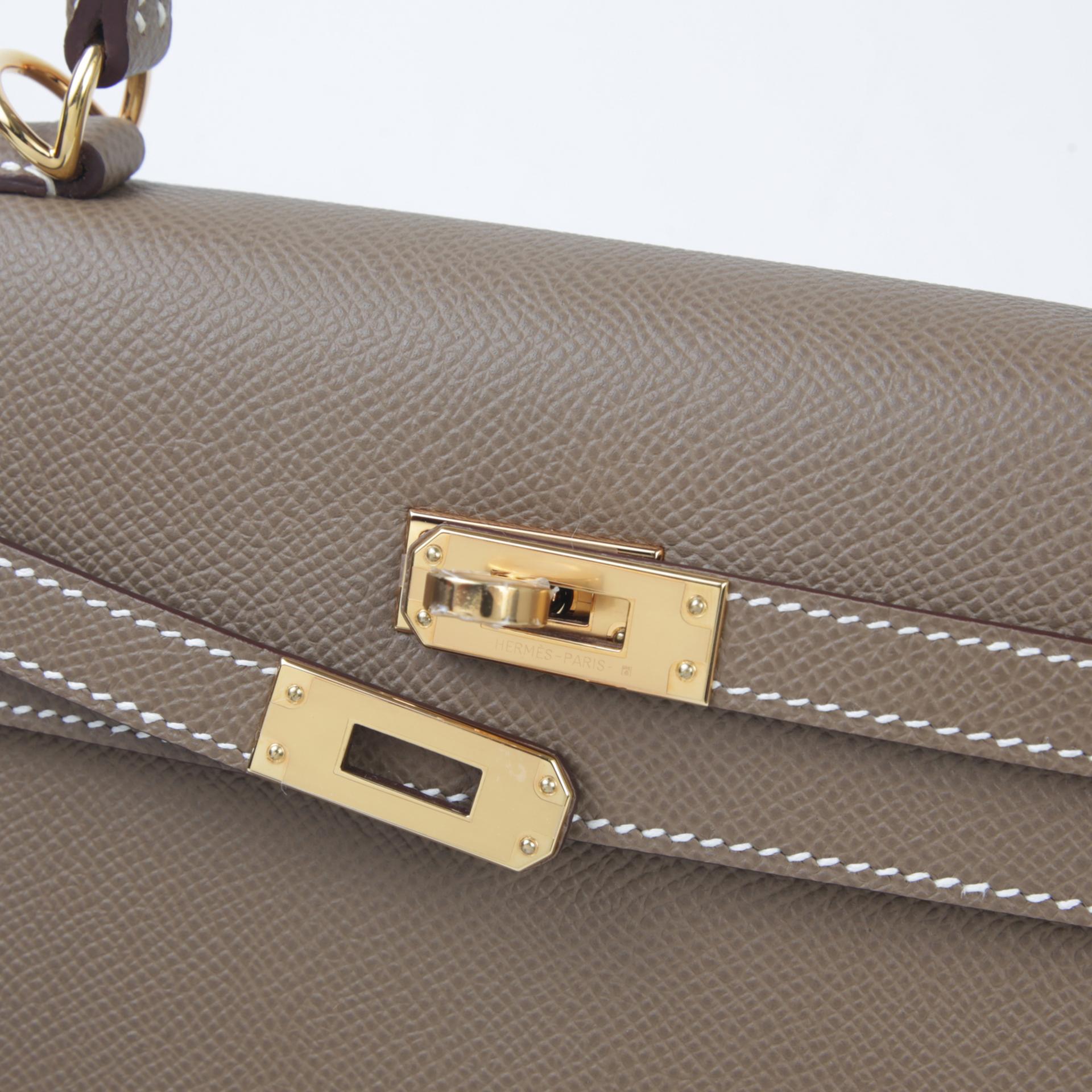 Excellent ( Rank SA ) HERMÈS Kelly 25 Sellier Etoupe (18) Epsom Gold hardware B (2023) - 8