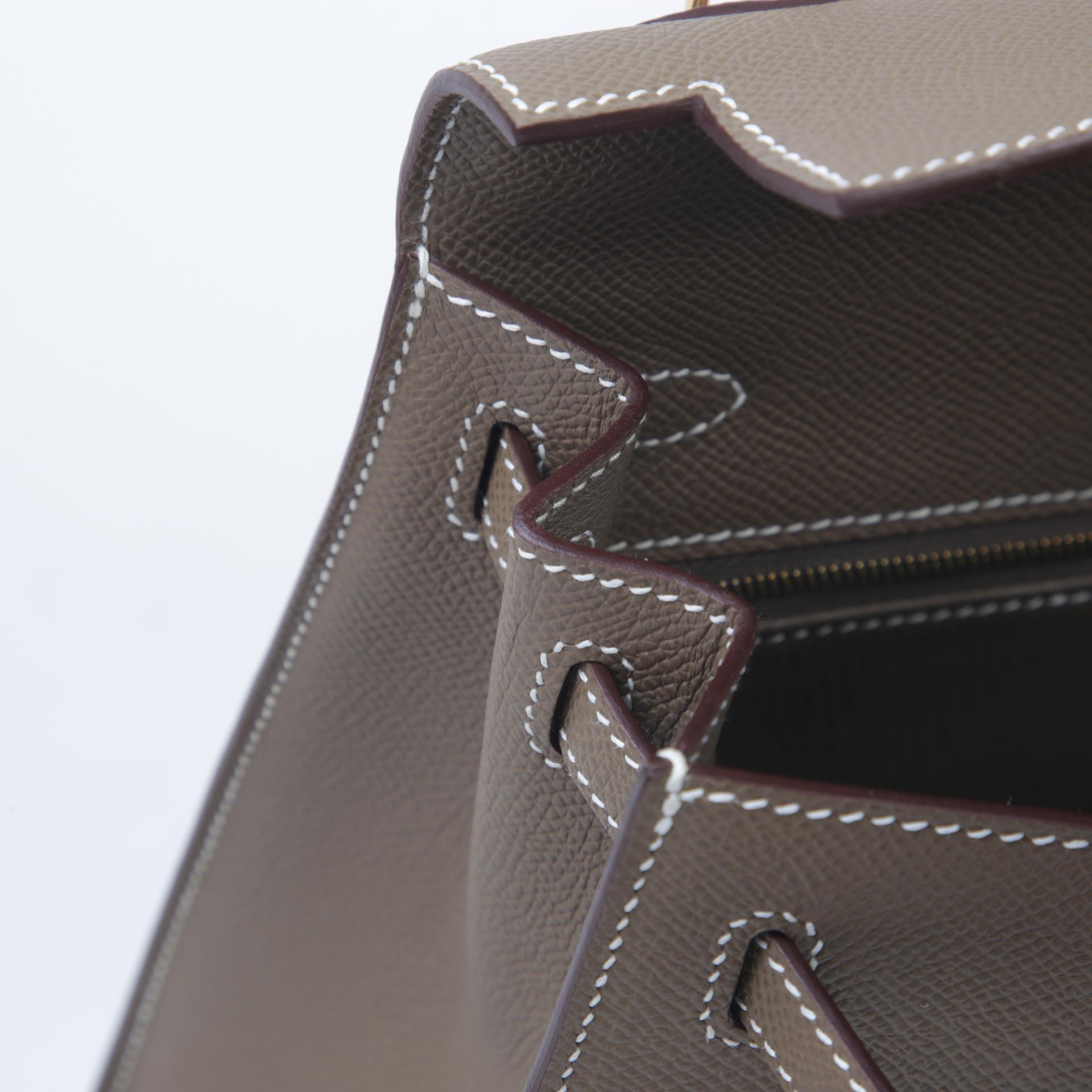 Excellent ( Rank SA ) HERMÈS Kelly 25 Sellier Etoupe (18) Epsom Gold hardware B (2023) - 12