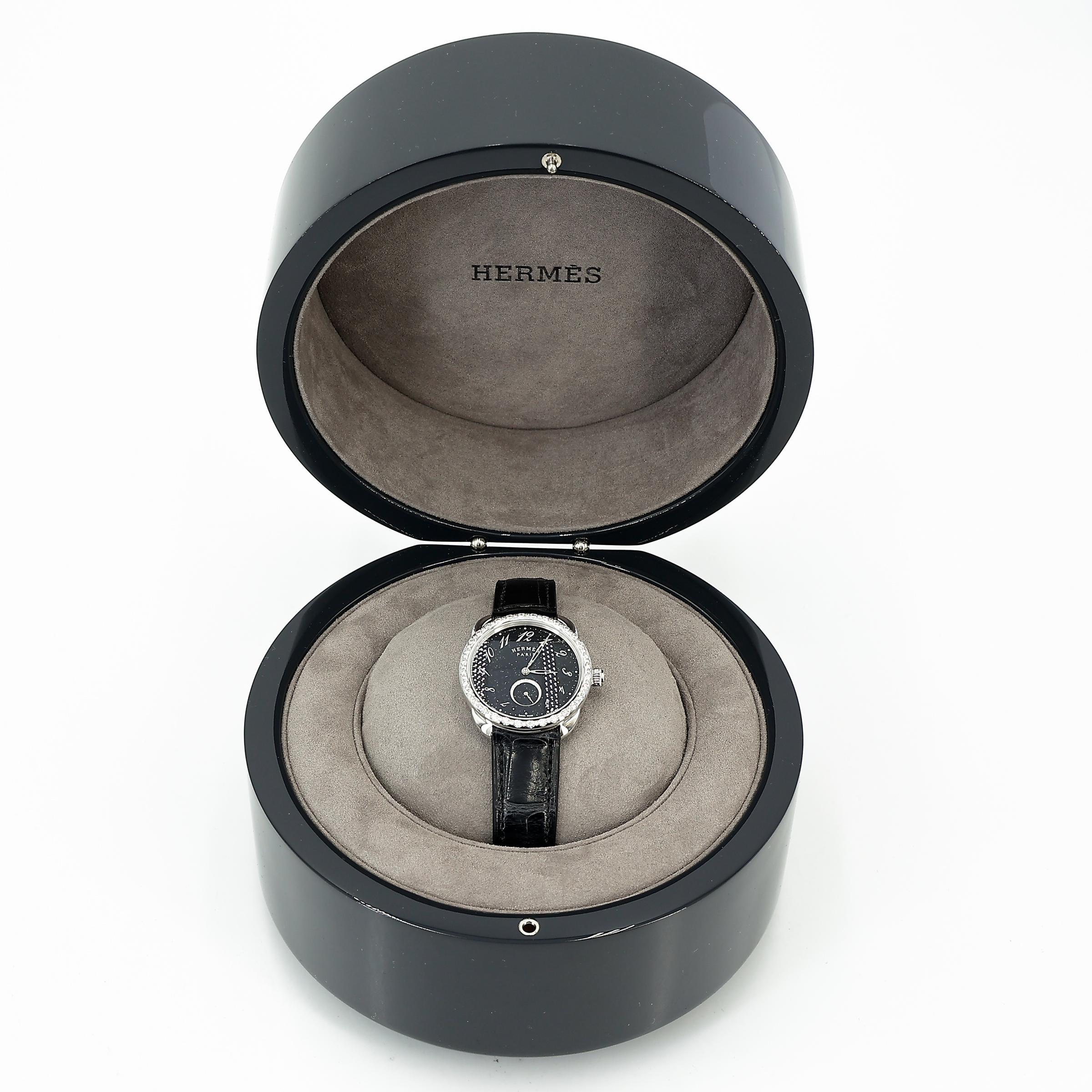 Excellent ( Rank SA ) HERMÈS Arceau Ecuyere Watch 34mm Black (89) Alligator Diamond C (2018) - 10