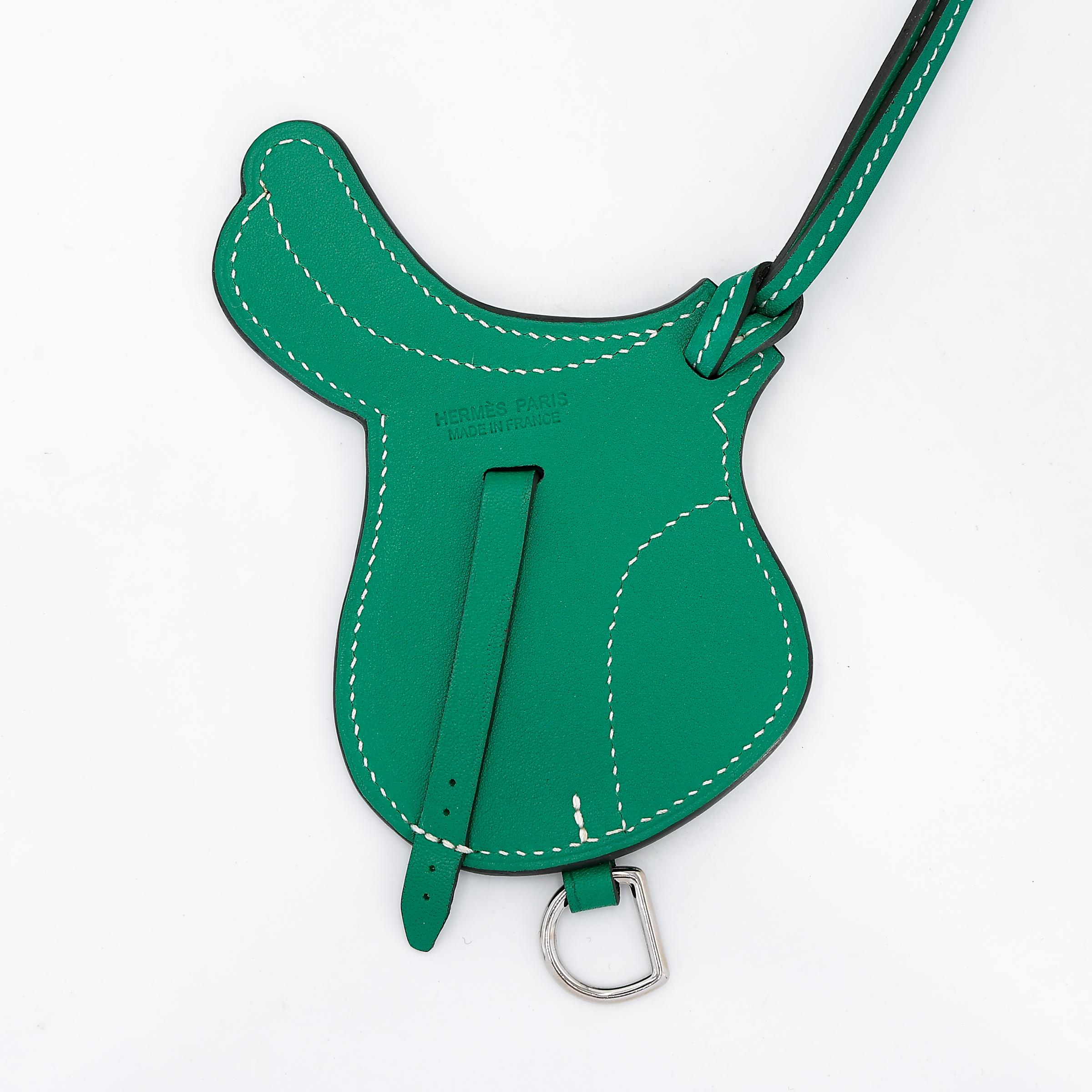 SA超美品 HERMÈS 爱马仕 Paddock Saddle Selle 挂件 Z6 孔雀绿 Malachite 皮革 银扣 - 5