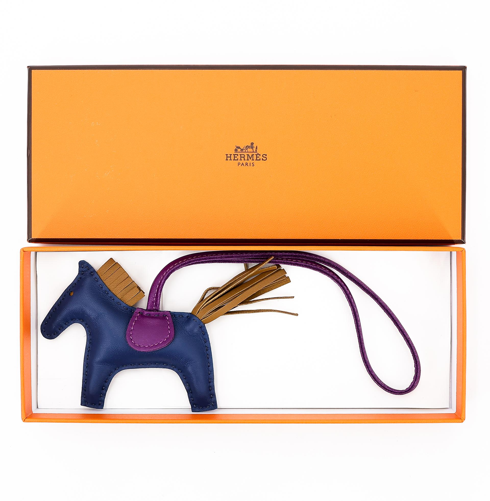 Unused ( Rank NS ) HERMÈS Rodeo PM Anemone (P9) Kraft (2H) Bleu Saphir (73) Agneau D (2019) - 7
